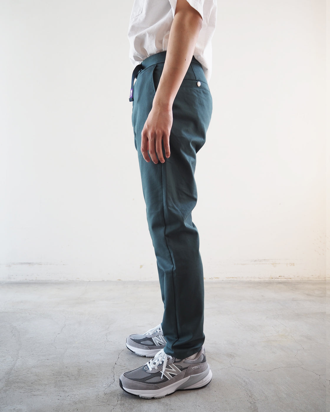 Stretch twill tapered pants, Vintage Green