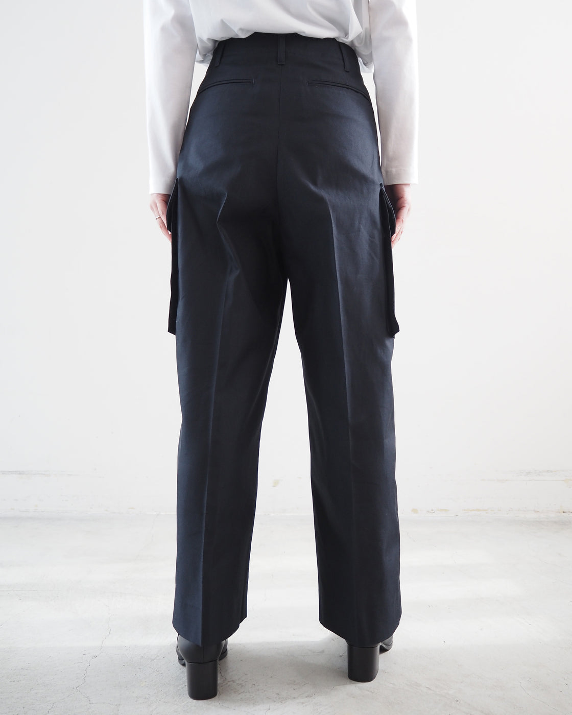 Drill Chambray Super Wide 6P Slacks, Carbon Navy