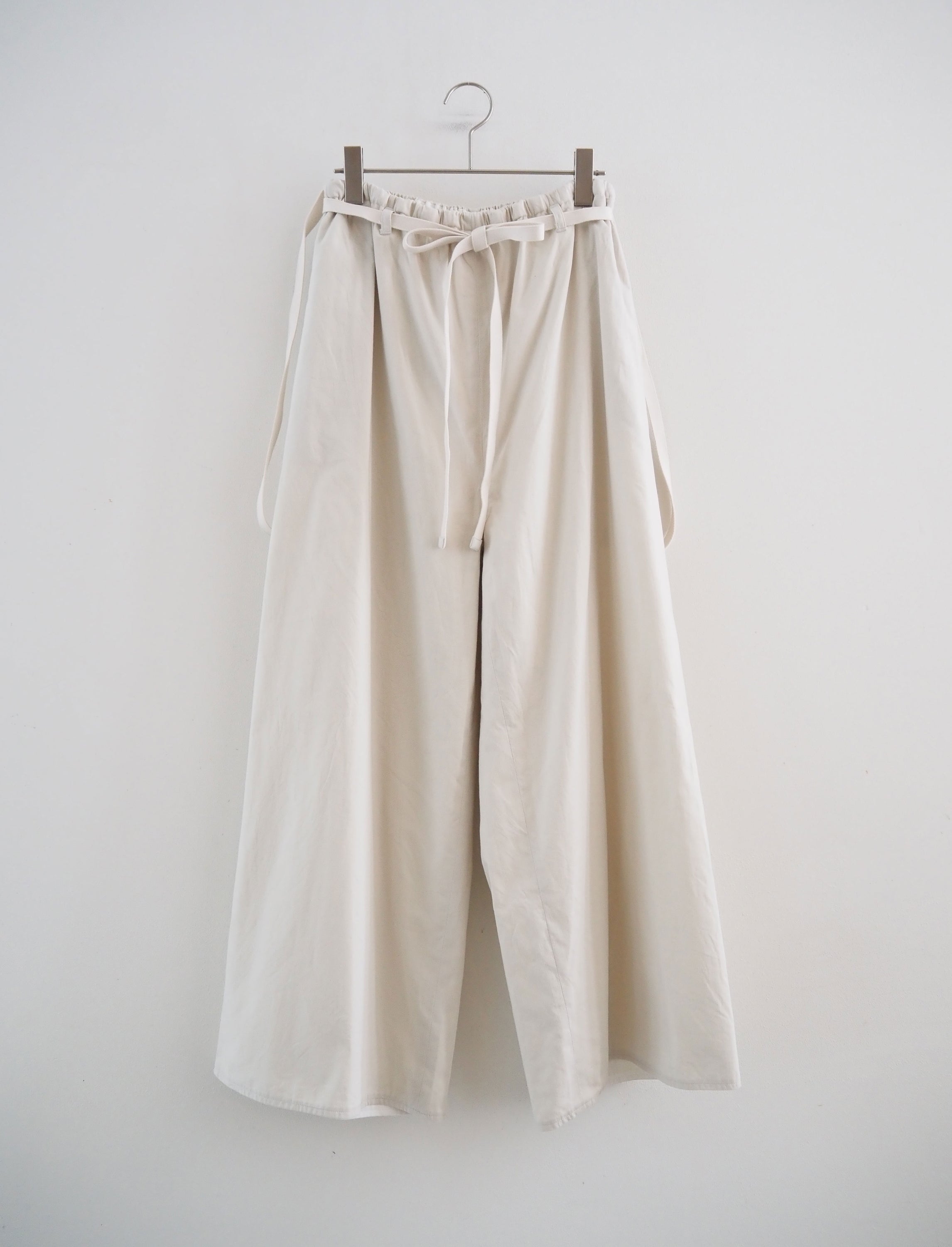 Selvage Twill Suspender Easy Wide Pants, Smoke Ivory