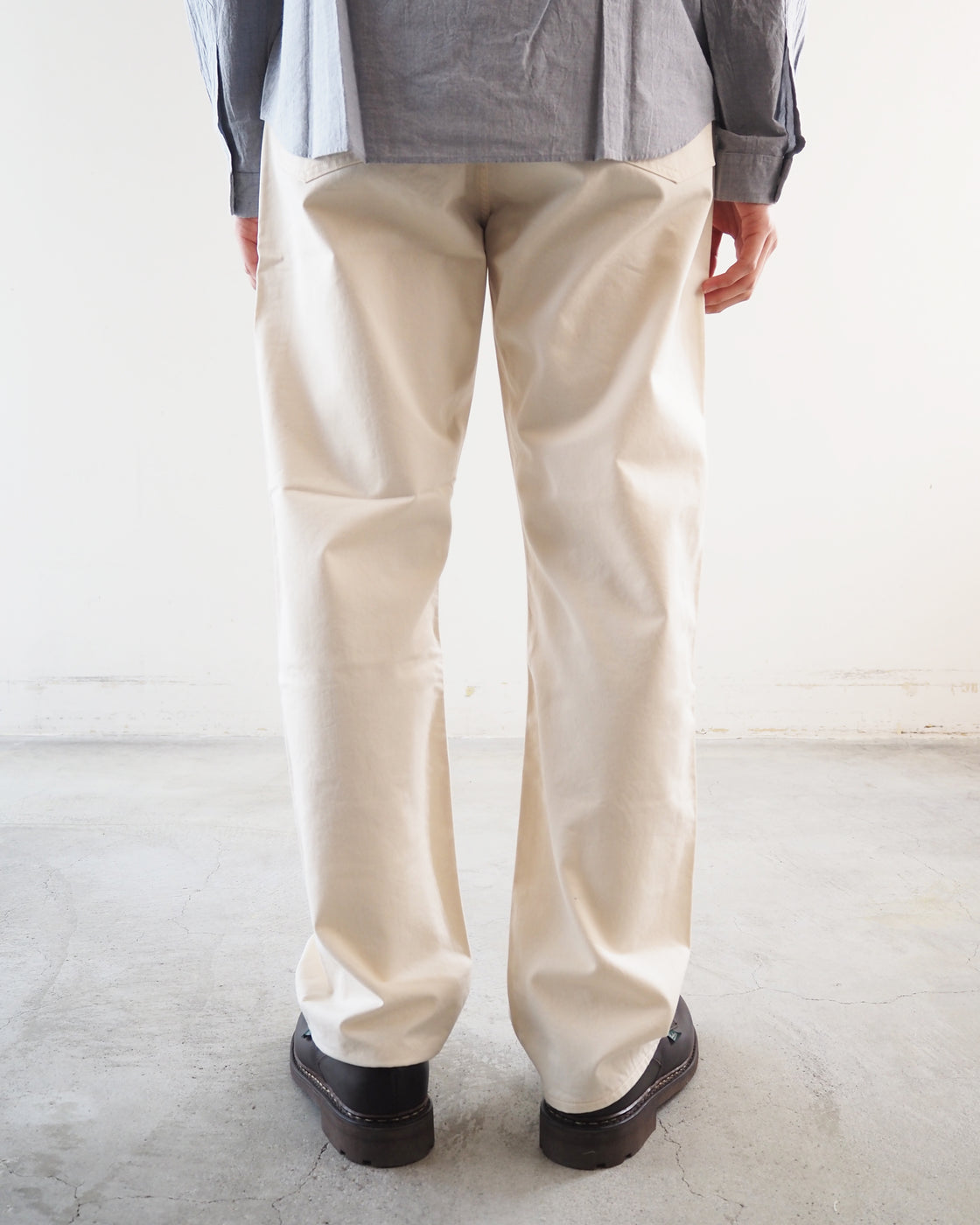 Wide tapered pants, Natural