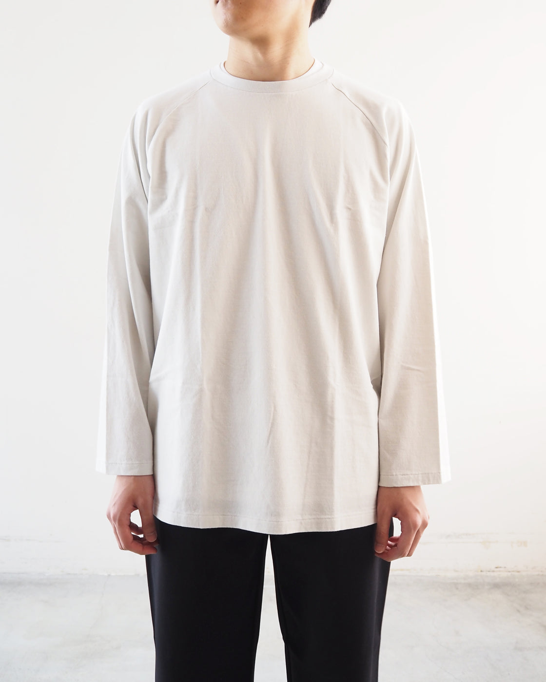 Raglan tee shirt, Kusaki Gray