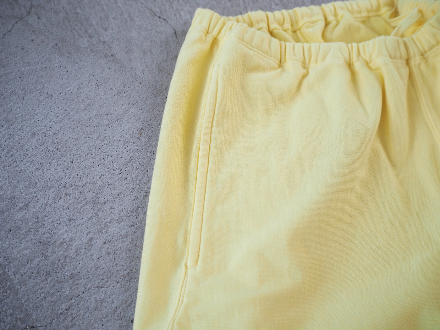 Light Sweatpants, Yellow