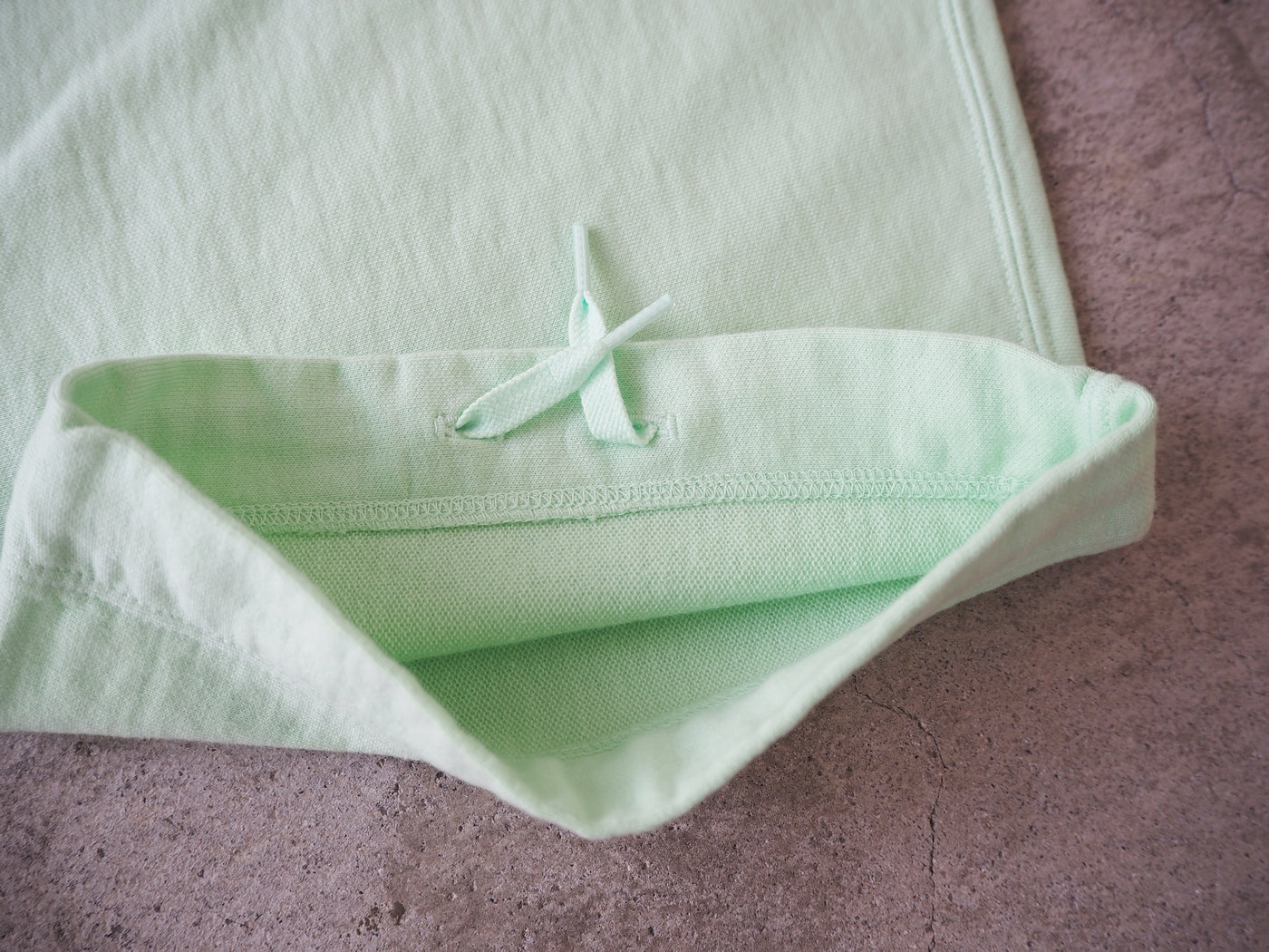 Light sweatpants, Pale Green