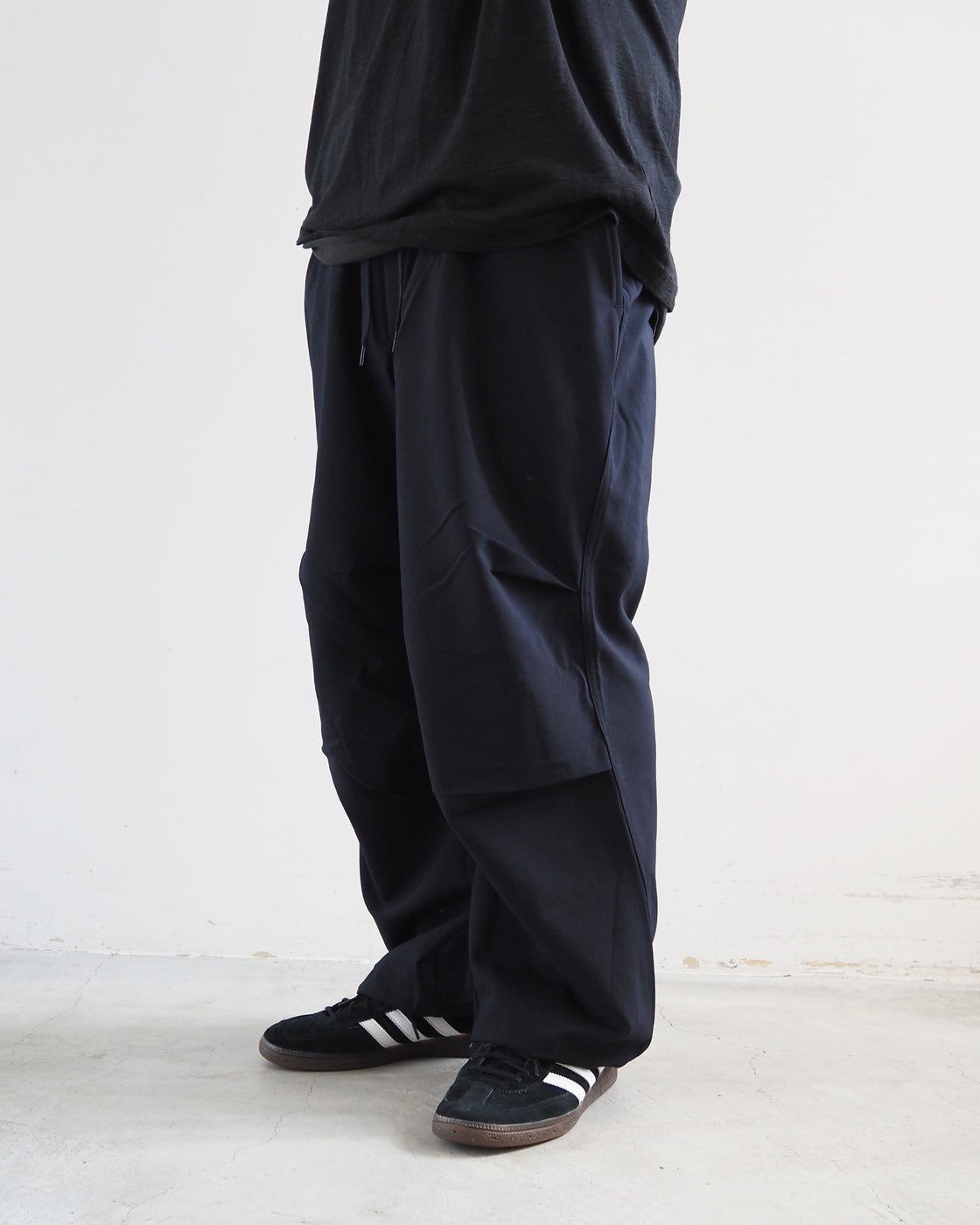 Wool Knee Tucked Pants, Navy
