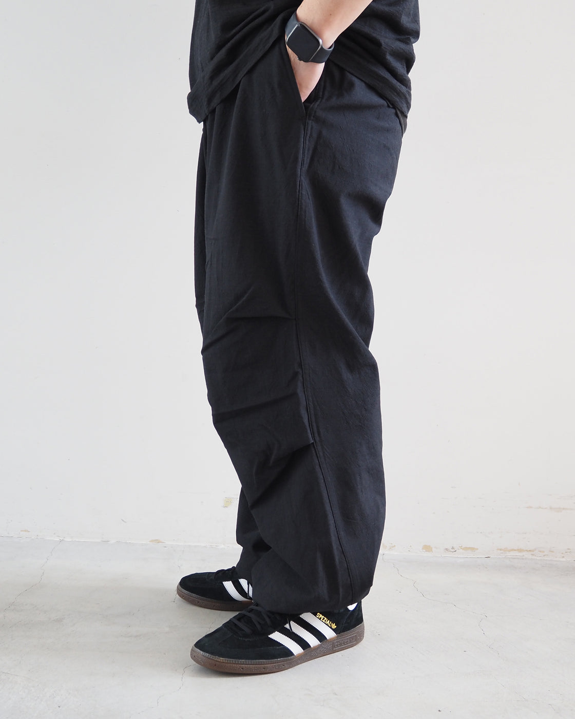 Wool Knee Tucked Pants, Charcoal