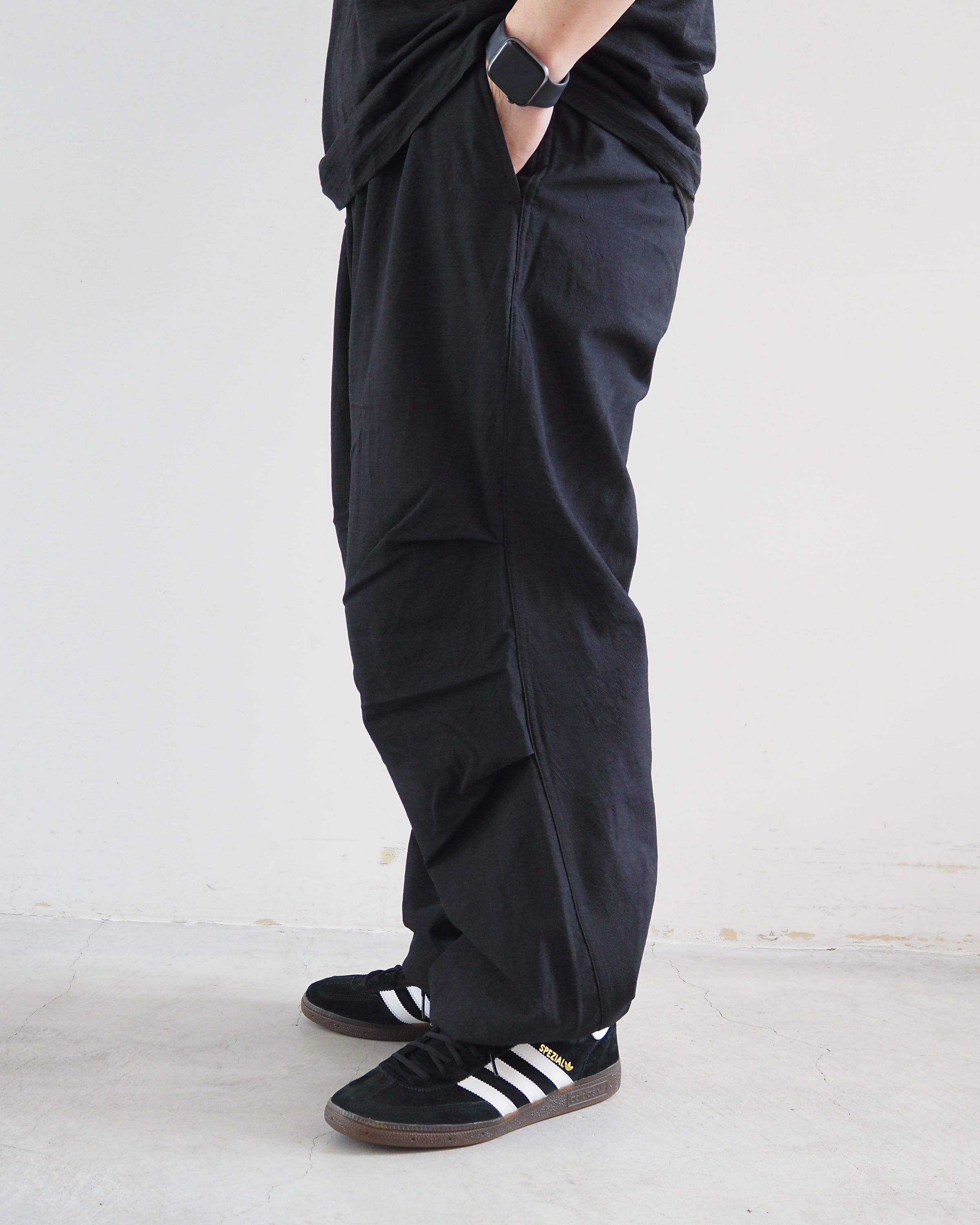 Wool Knee Tucked Pants, Charcoal