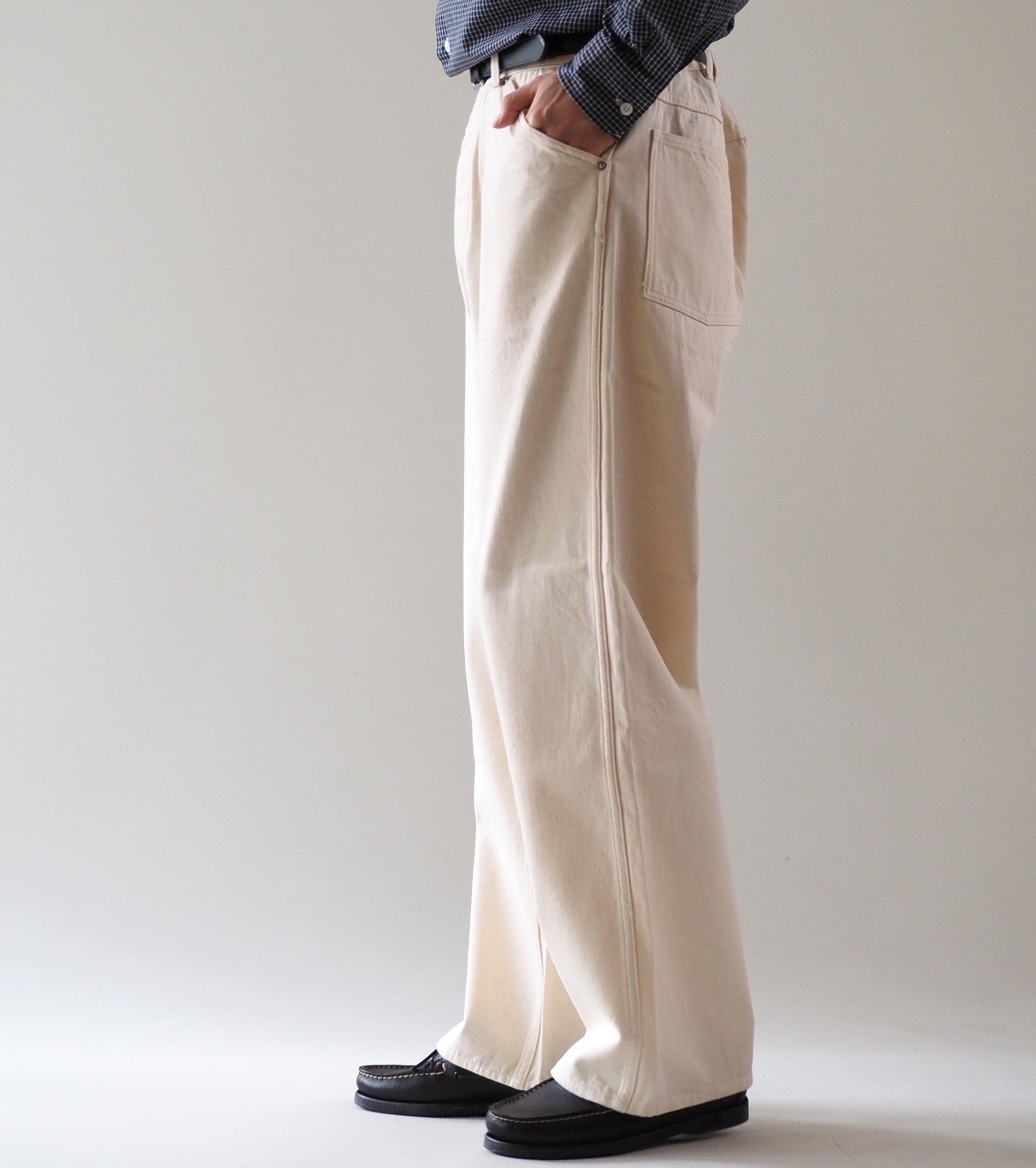 Bauth BAUTH サテン ペインター パンツ , Ecru – Navyblue