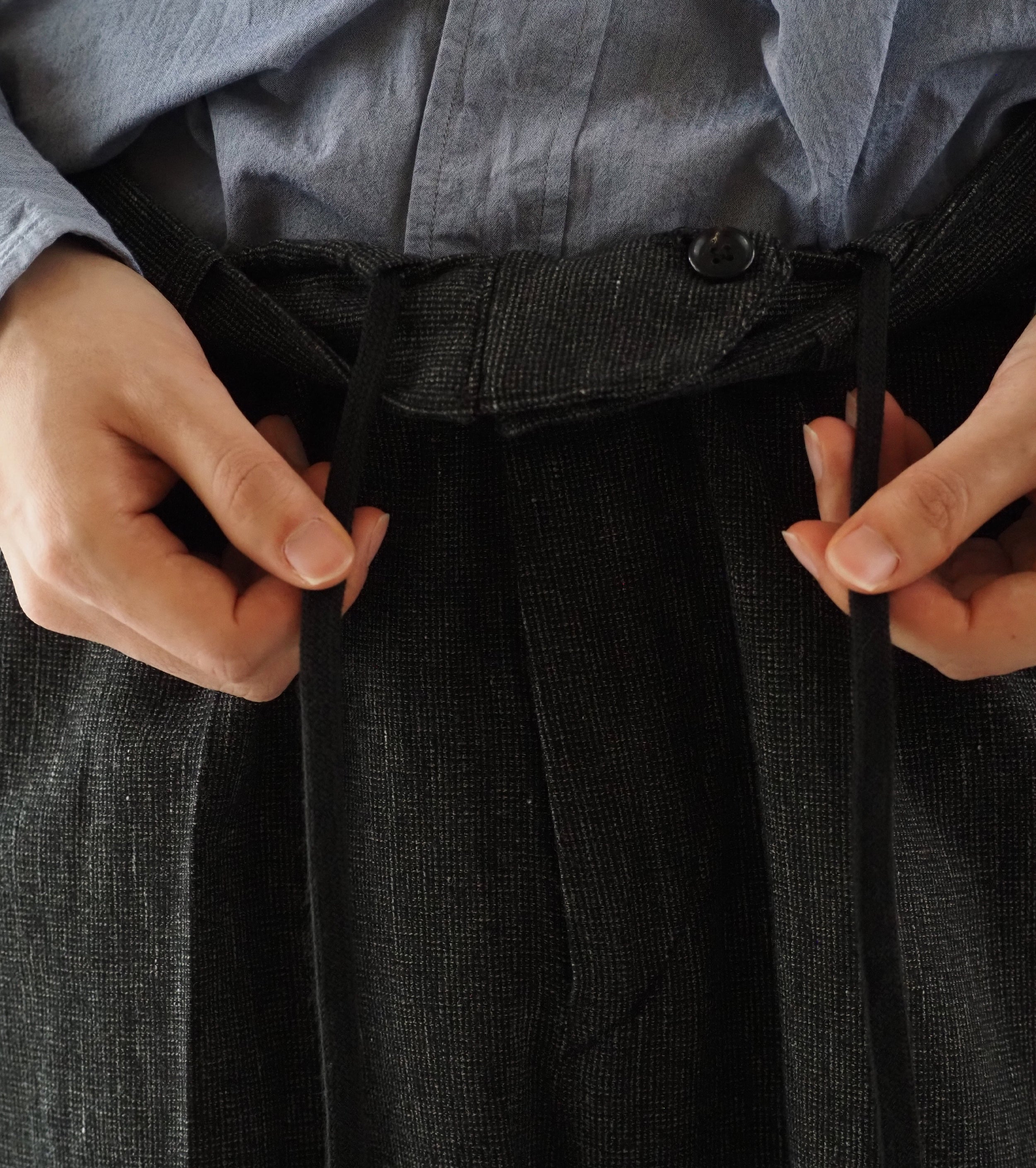 blurhms コットン ミックス ネップ トラウザーズ, Black