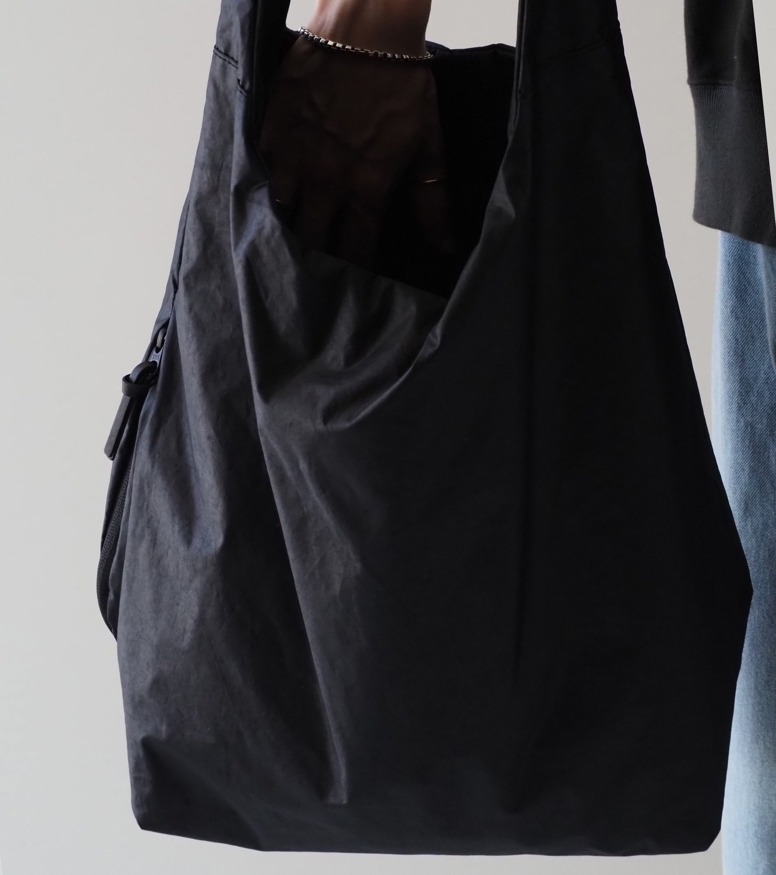 Texnh  ループ トート ベルスプリット, Black