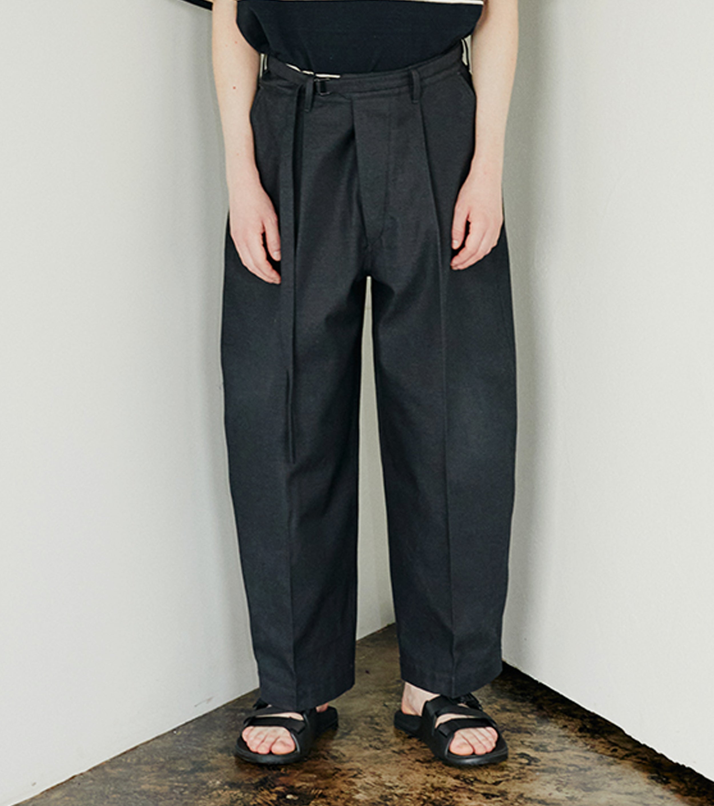  blurhms Drill Chambray Belted Trousers, Heather Charcoal
