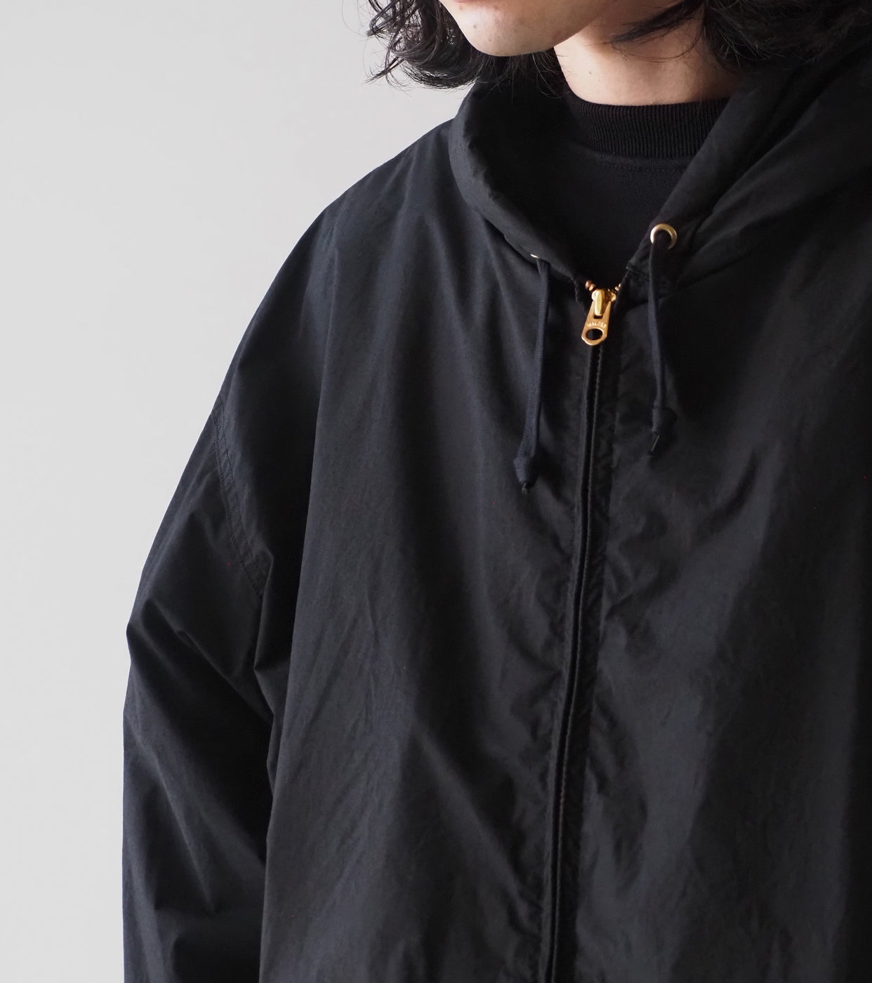 COMOLI Cotton Nylon Zip Parka, Black