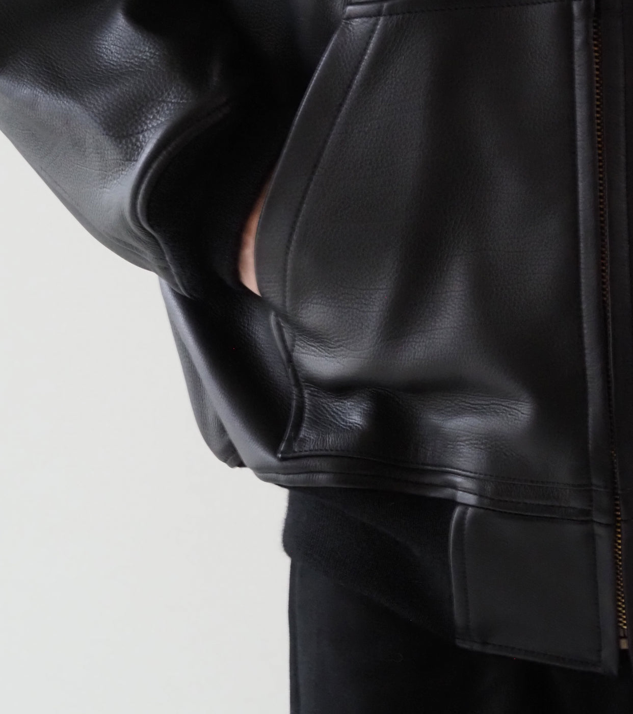 COMOLI Calf Skin Zip Parka , Black