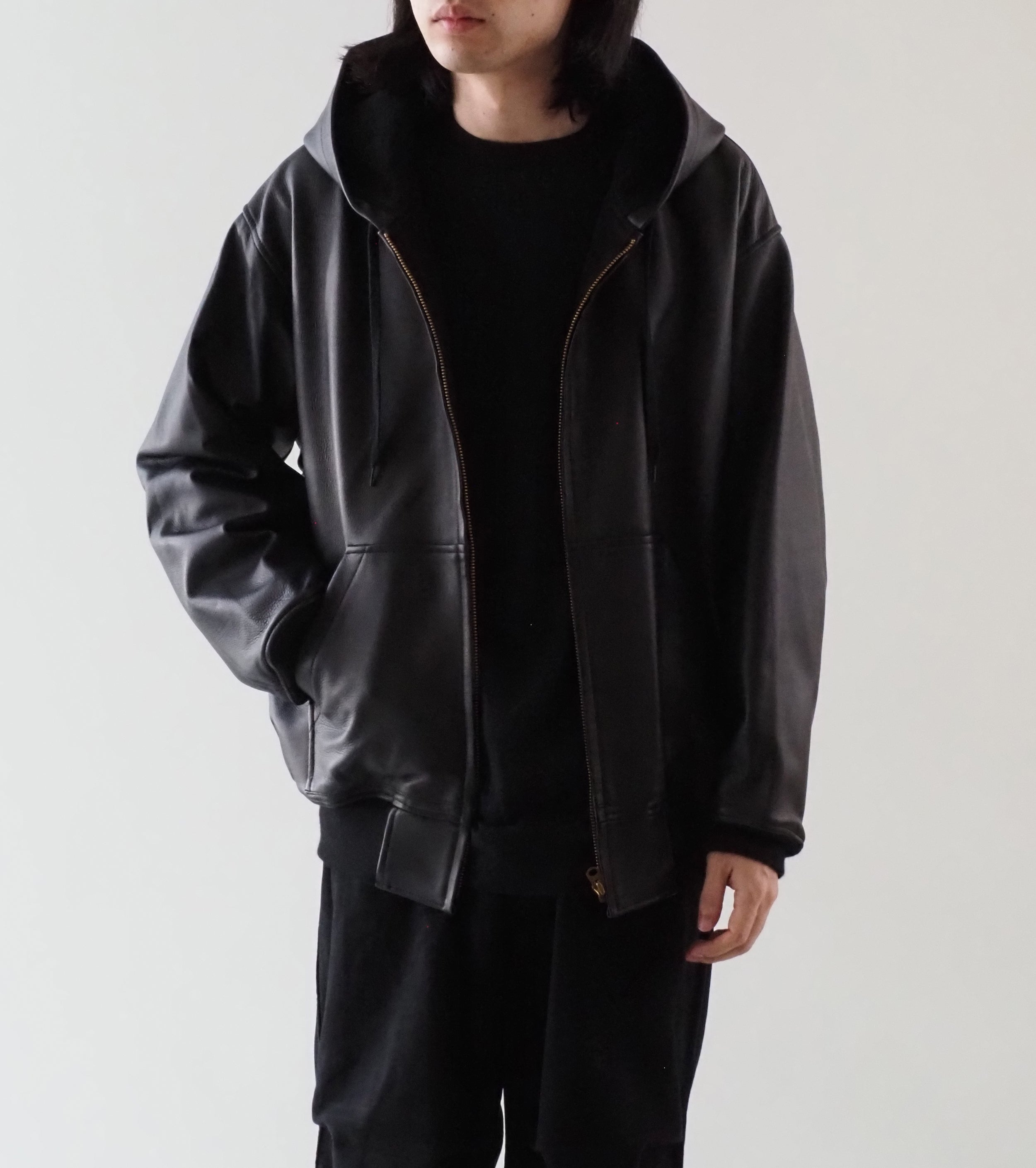 COMOLI Calf Skin Zip Parka , Black