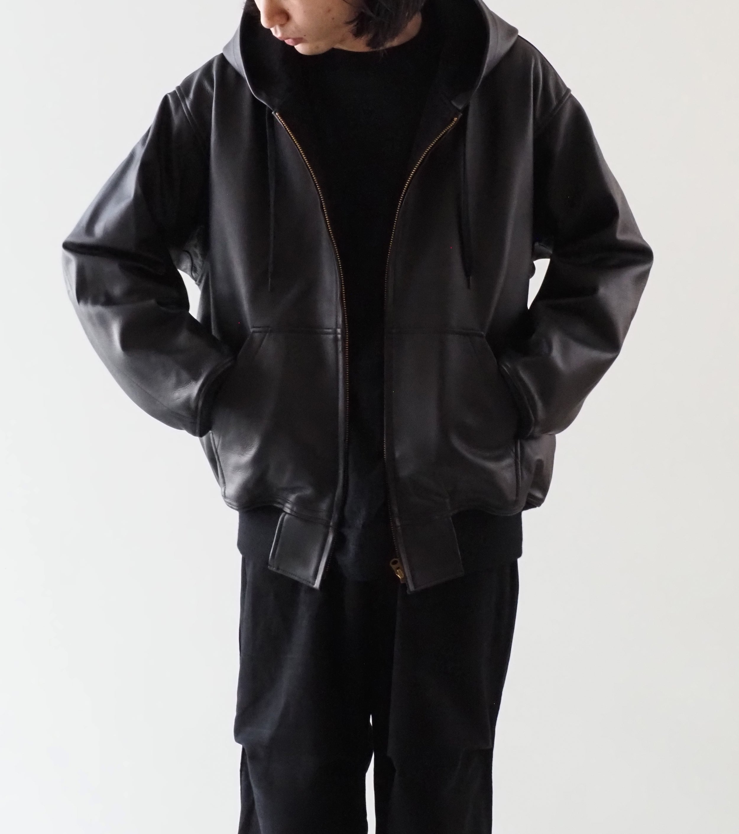 COMOLI Calf Skin Zip Parka , Black