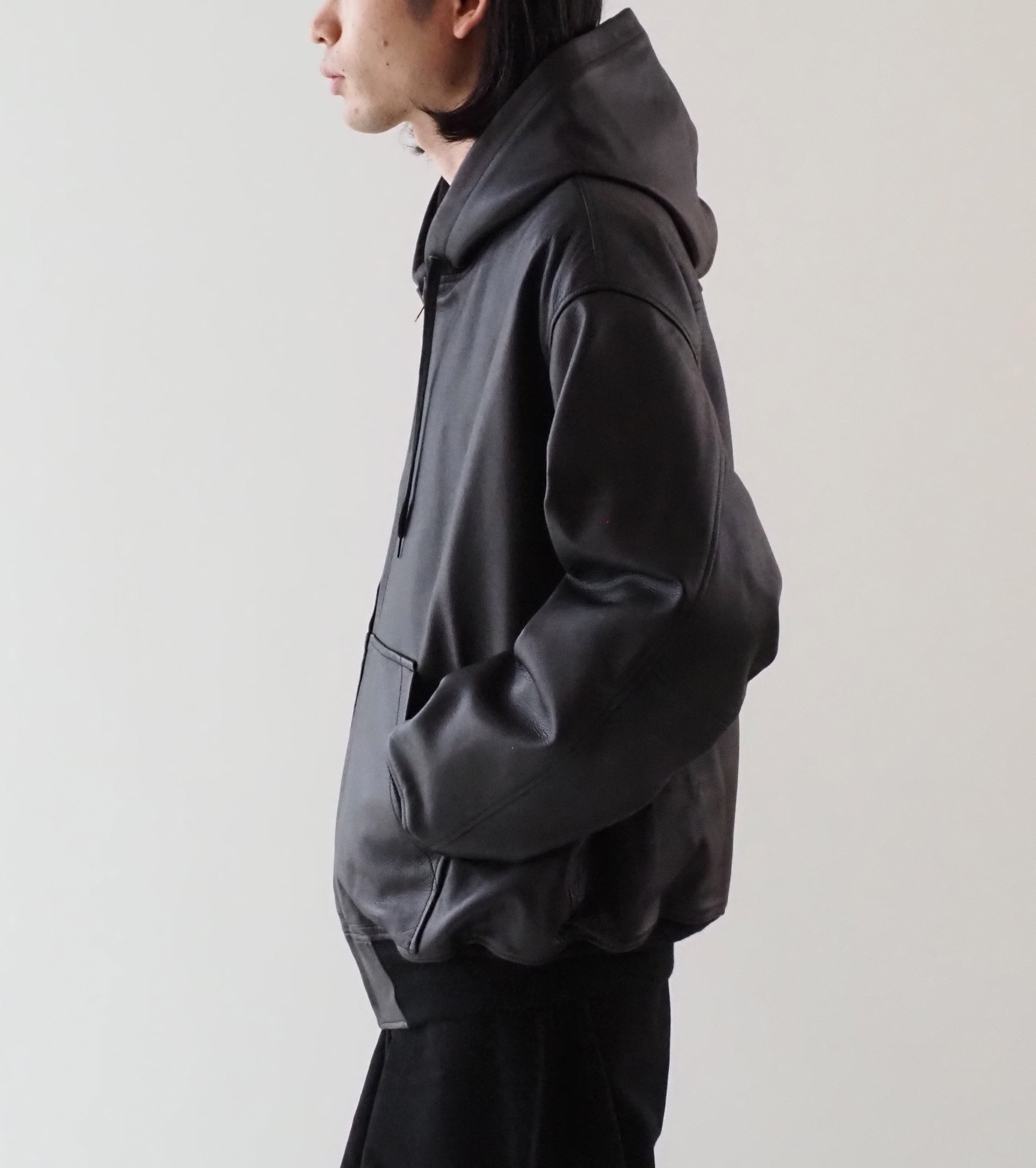 COMOLI Calf Skin Zip Parka , Black