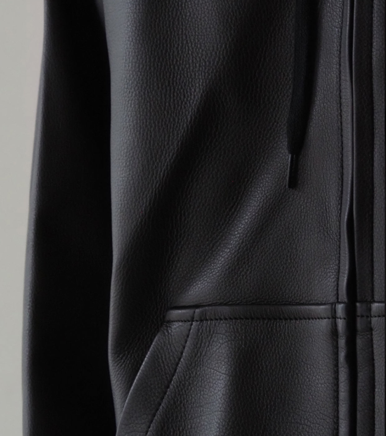 COMOLI Calf Skin Zip Parka , Black