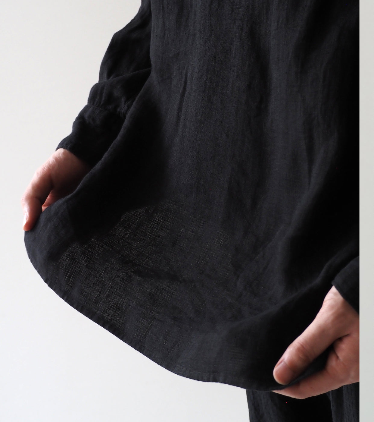COMOLI リネン ダブルクロス プルオーバーシャツ, Black