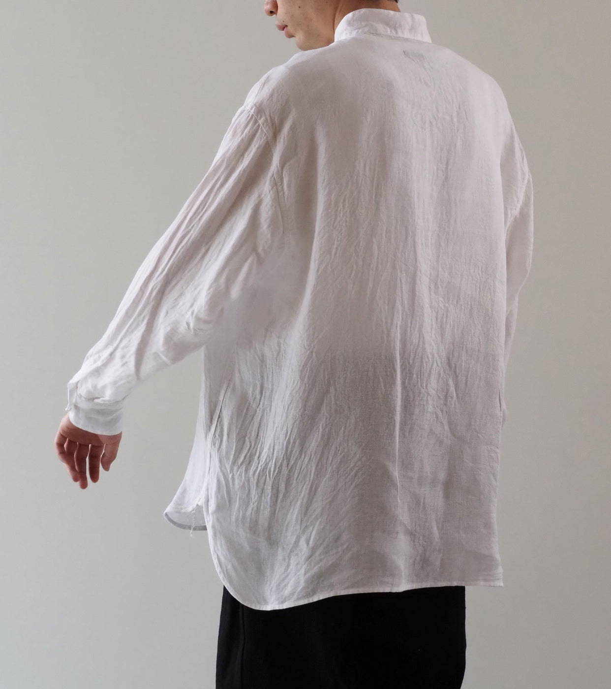 COMOLI Linen Double Cross Pullover Shirt, White