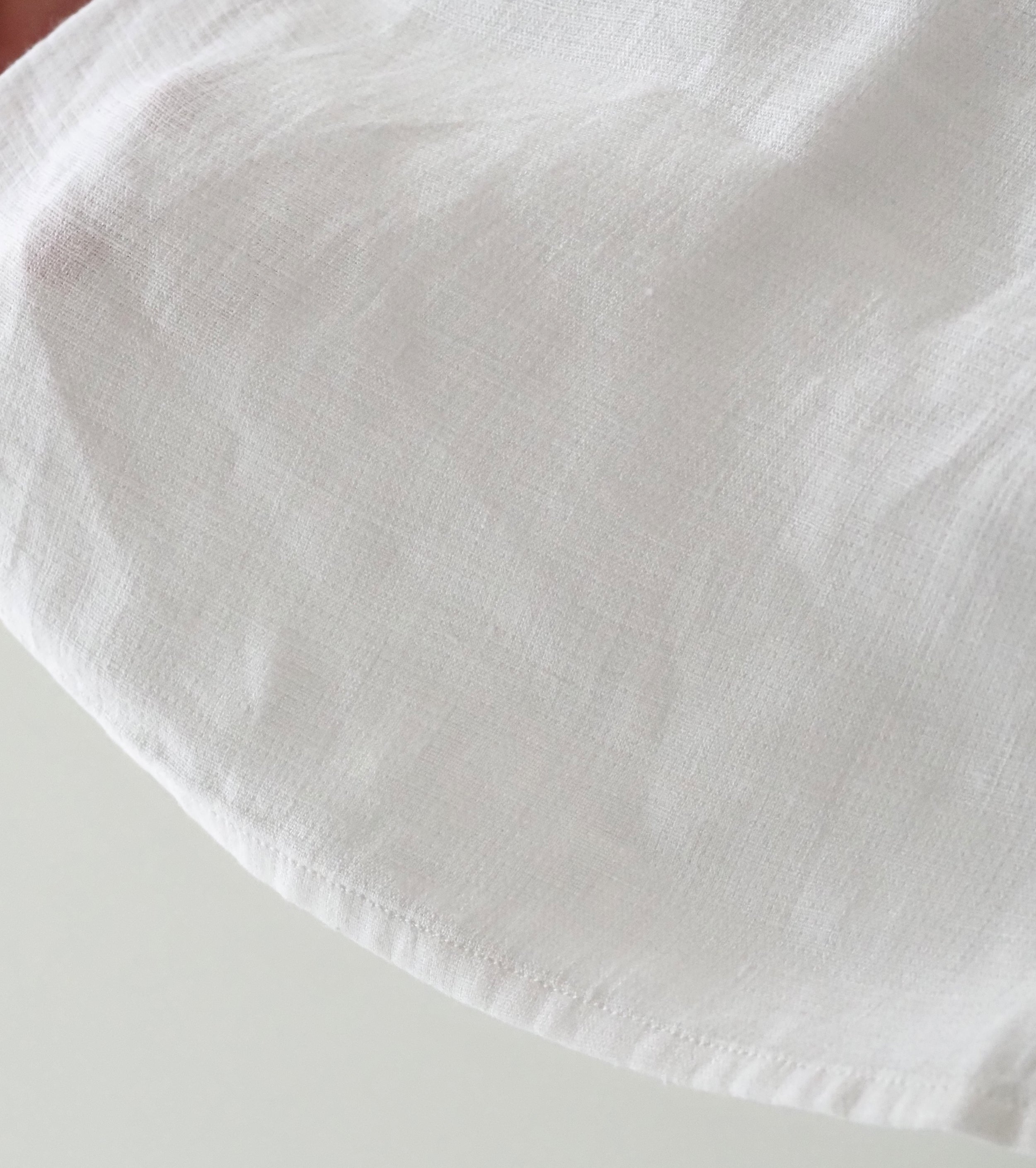COMOLI Linen Double Cross Pullover Shirt, White