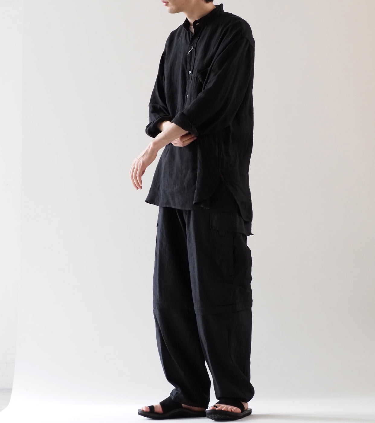 COMOLI リネン ダブルクロス プルオーバーシャツ, Black
