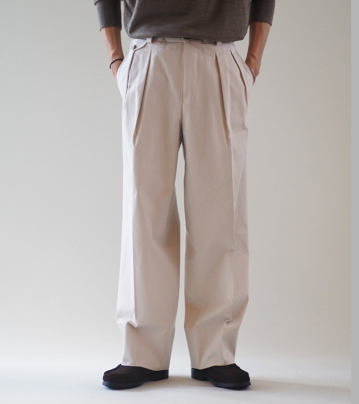 MAATEE＆SONS AMERICAN TROUSER "LAURENCE" BAGGY CLOTH, Dasa Gray