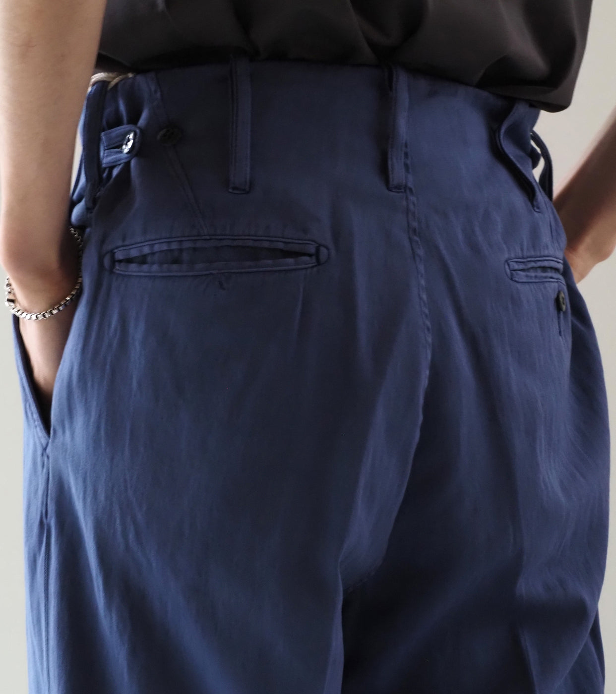 MAATEE＆SONS ドゥルン  チノ トラウザー , フレンチ Blue