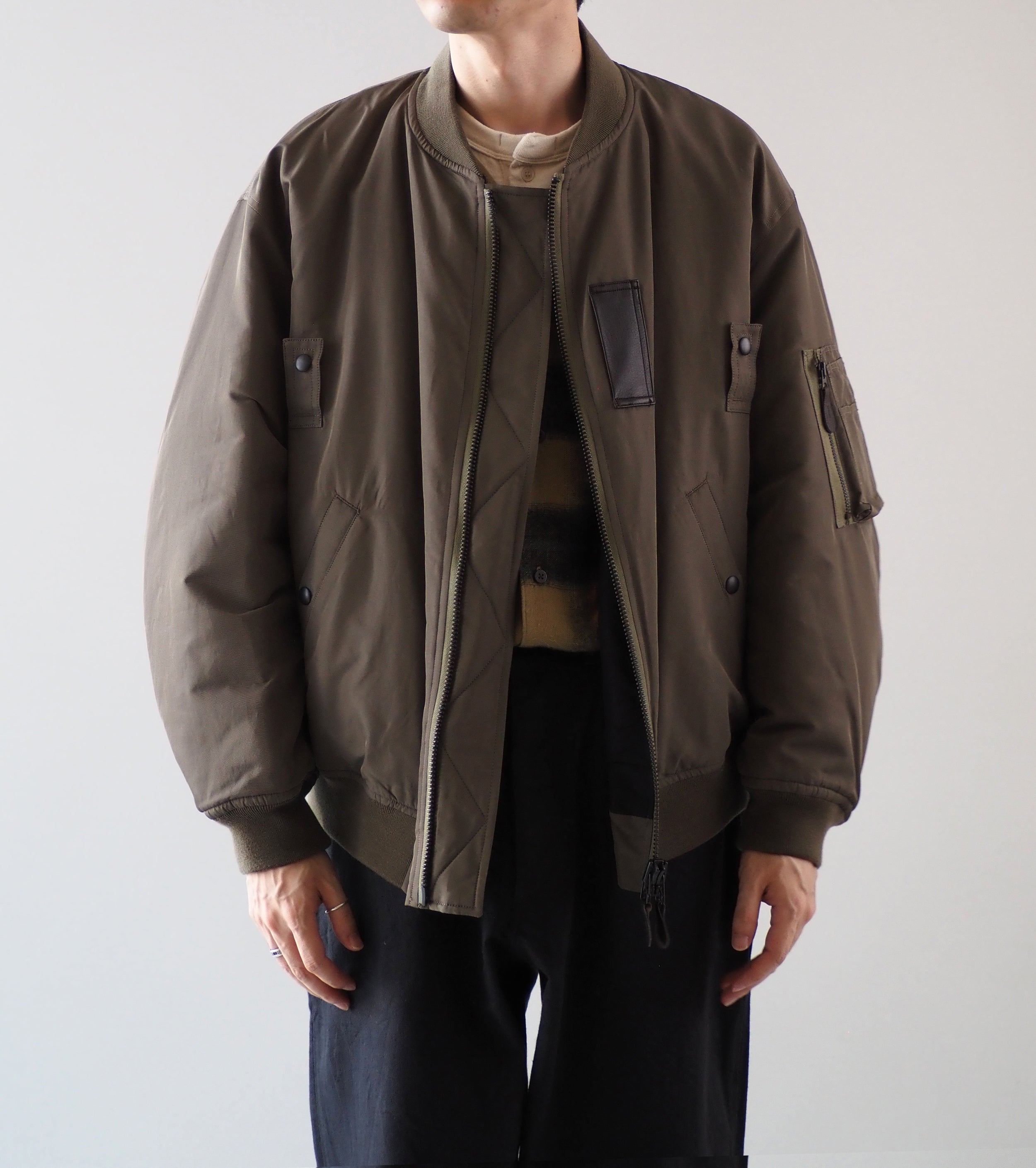 blurhms ポリシルク ツイル モディファイド MA-1 , Khaki
