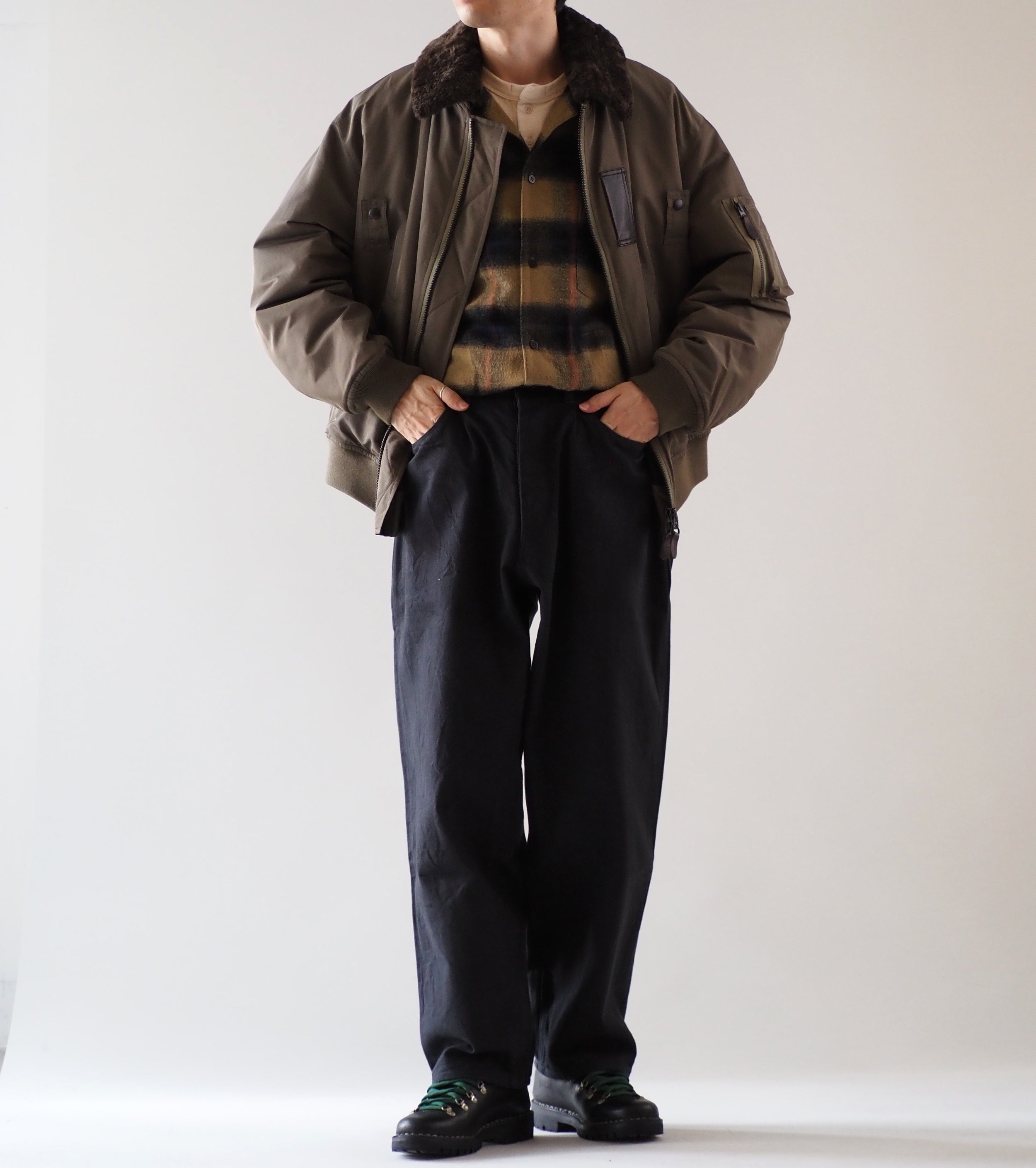 blurhms ポリシルク ツイル モディファイド MA-1 , Khaki