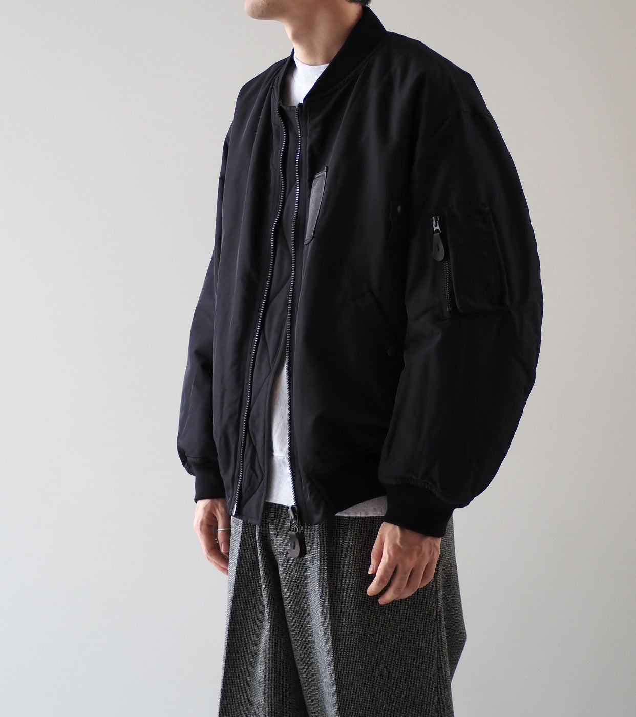 blurhms ポリシルク ツイル モディファイド MA-1 , Black