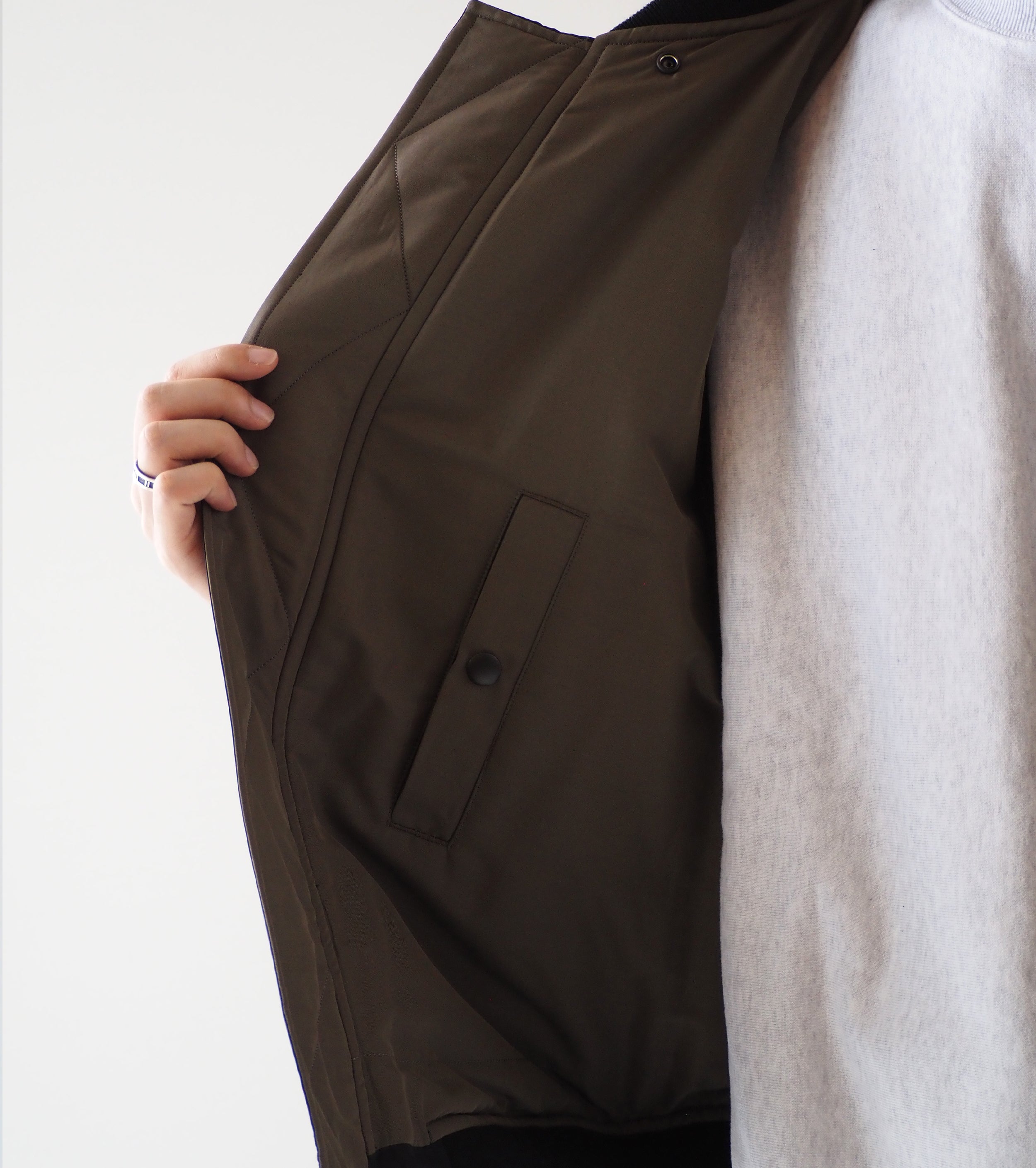 blurhms ポリシルク ツイル モディファイド MA-1 , Black