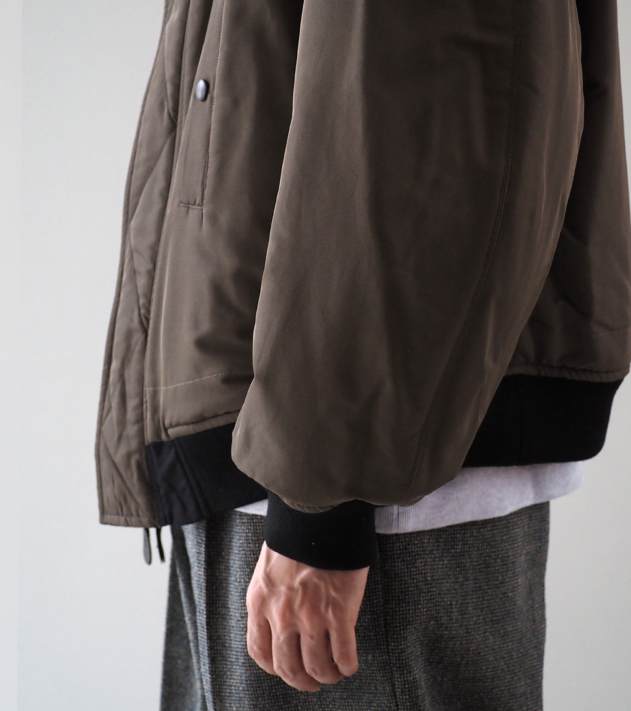 blurhms ポリシルク ツイル モディファイド MA-1 , Black