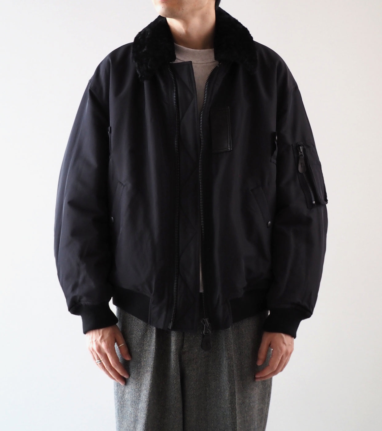 blurhms ポリシルク ツイル モディファイド MA-1 , Black
