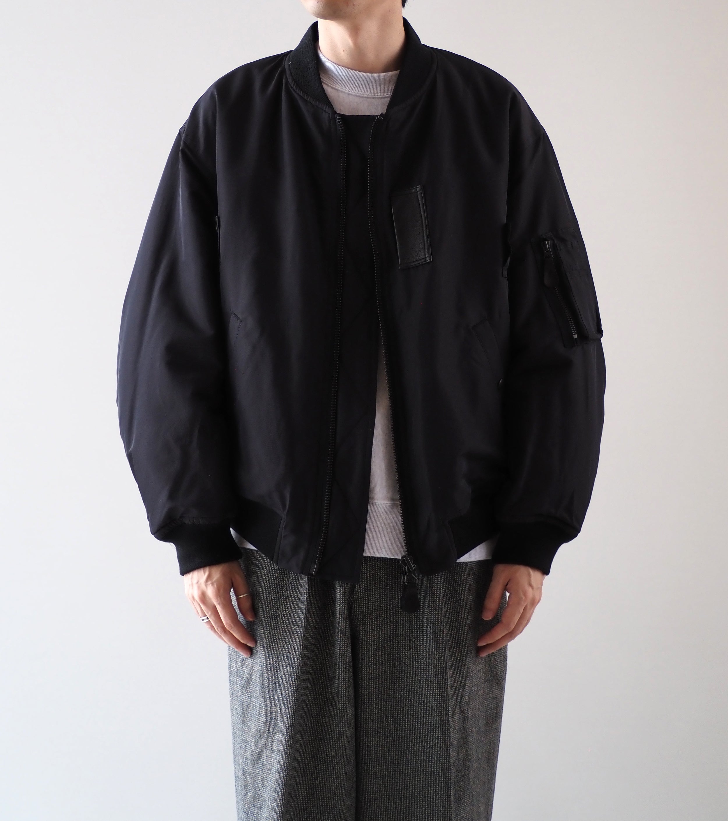 blurhms ポリシルク ツイル モディファイド MA-1 , Black