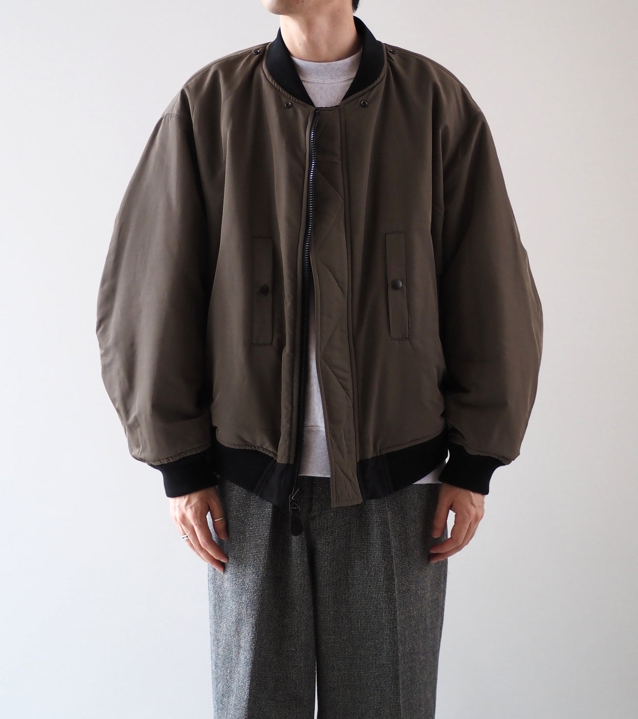 blurhms ポリシルク ツイル モディファイド MA-1 , Black