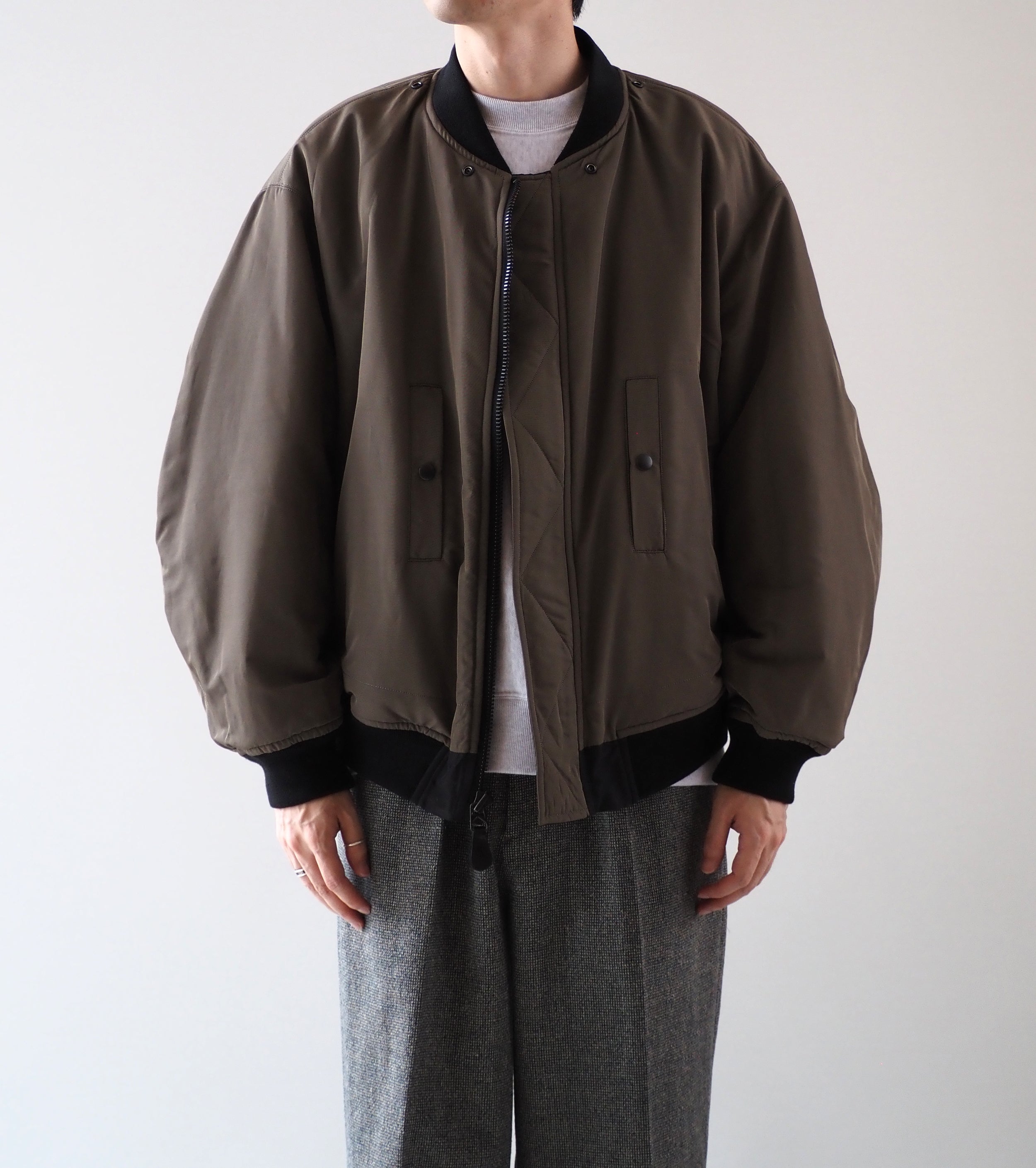 blurhms ポリシルク ツイル モディファイド MA-1 , Black