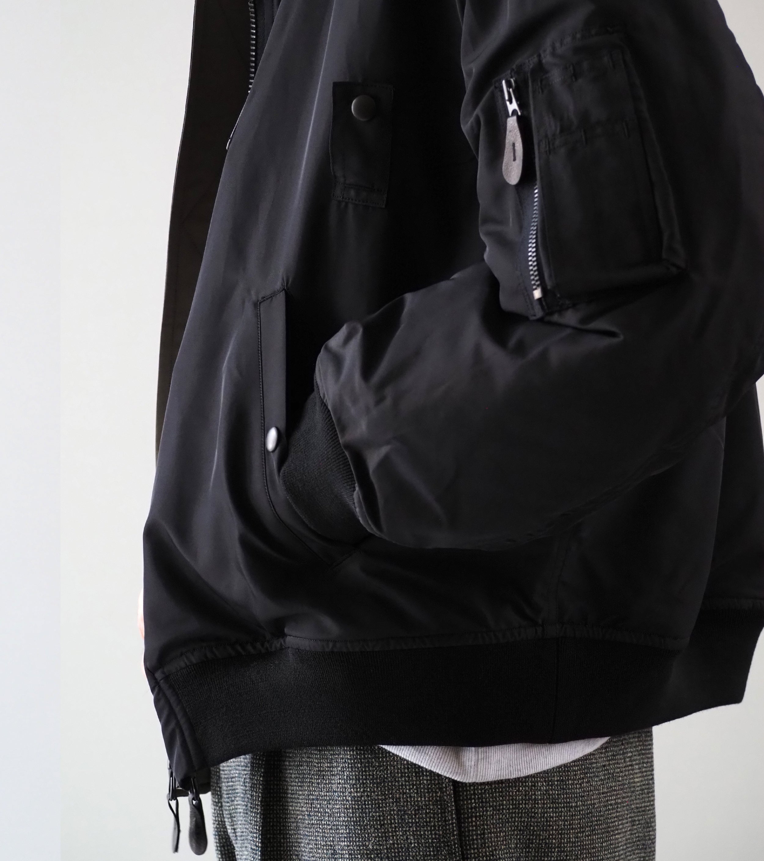 blurhms ポリシルク ツイル モディファイド MA-1 , Black