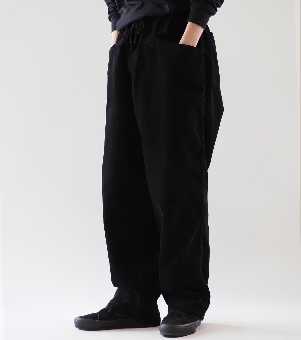 COMOLI コーデュロイ  ドローストリング パンツ , Black