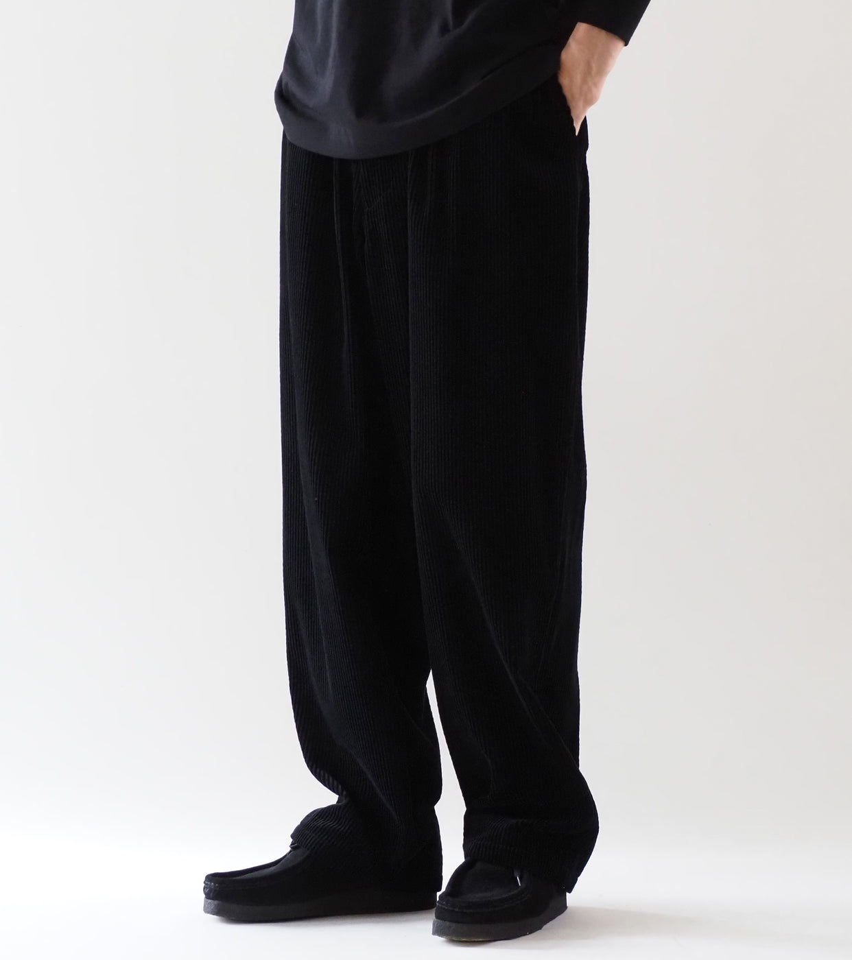 COMOLI Corduroy Drawstring  Pants , Black