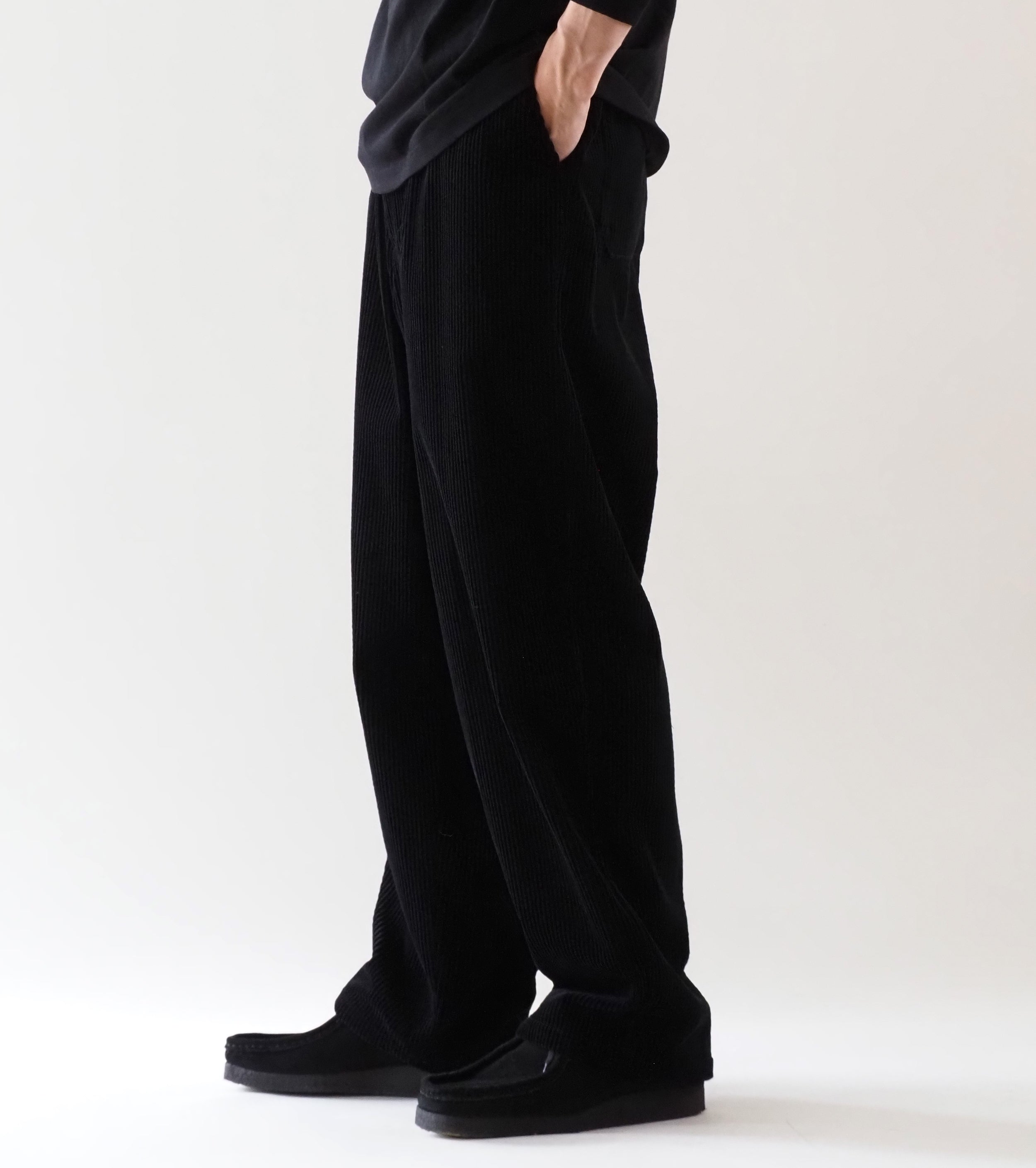 COMOLI Corduroy Drawstring  Pants , Black