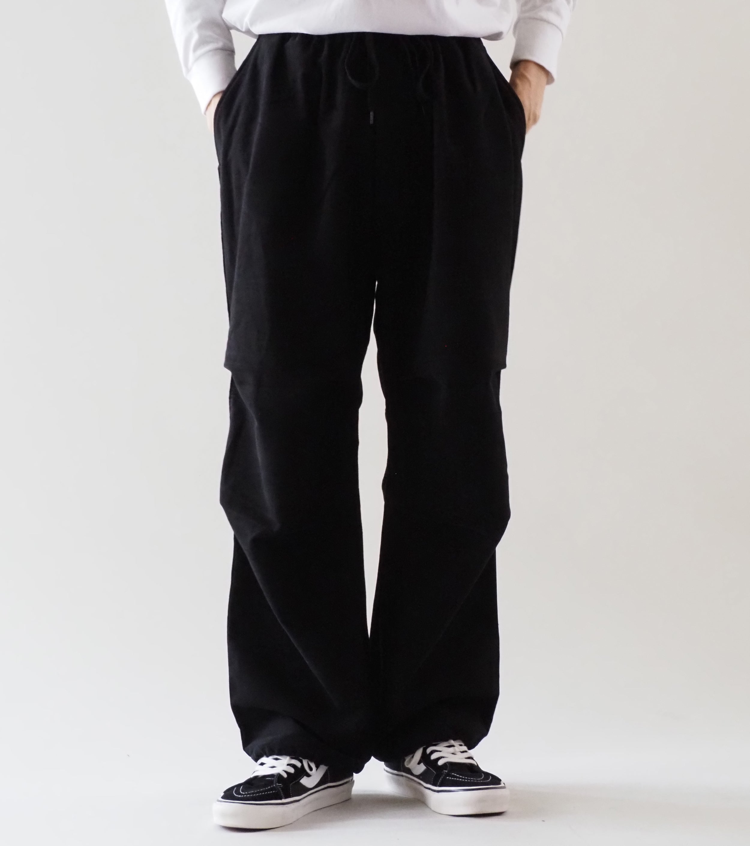 COMOLI  Moleskin Knee Tuck Pants, Black