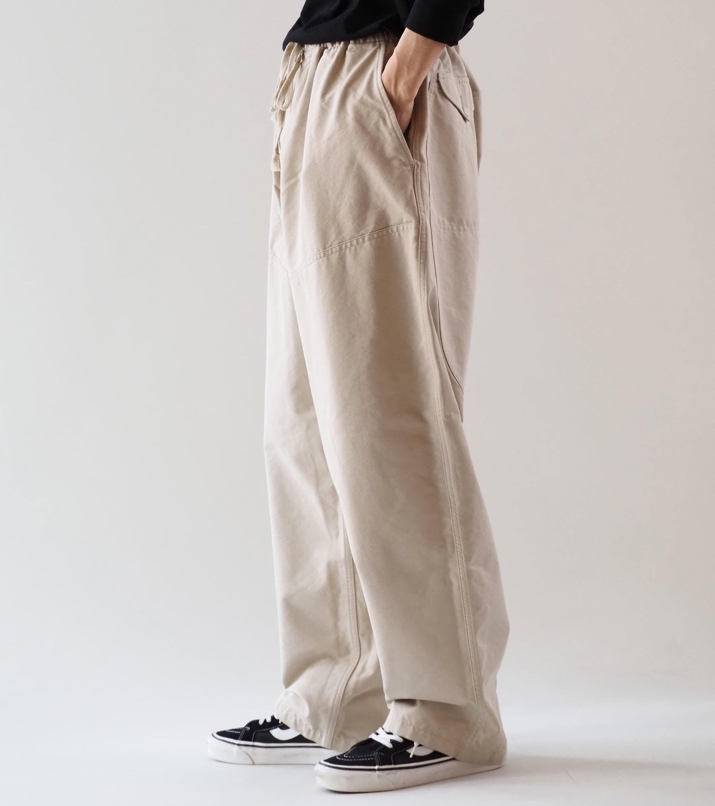 COMOLI ポストワーク ツイル ハンティング パンツ , Ivory