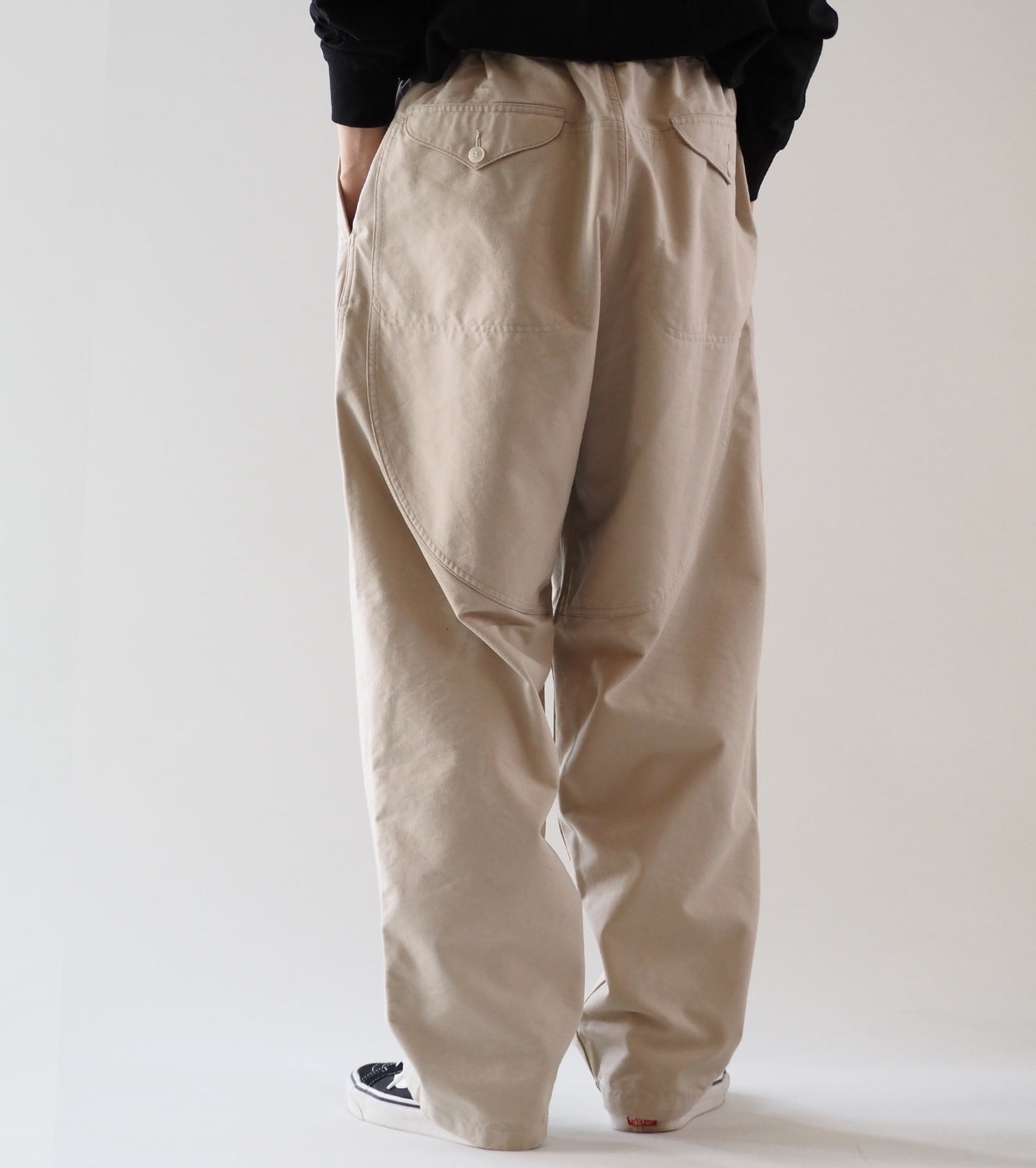 COMOLI ポストワーク ツイル ハンティング パンツ , Ivory