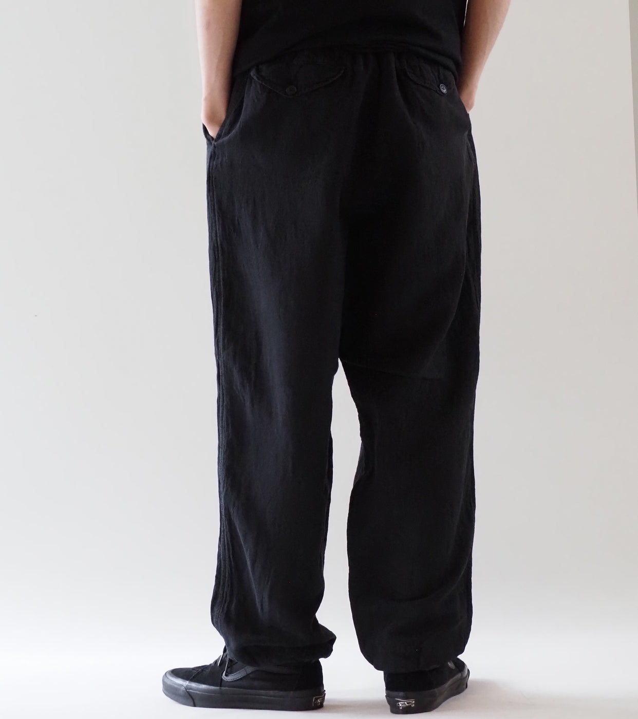 COMOLI シルク コットン ドローストリング パンツ , Fade Black