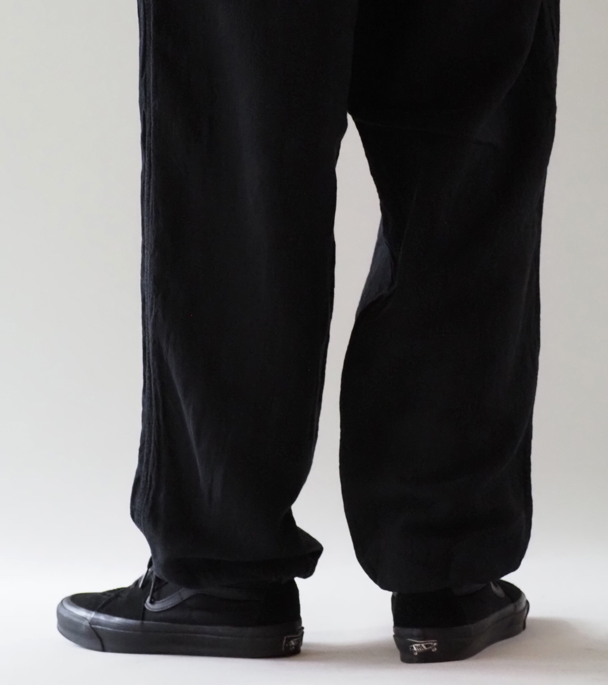 COMOLI シルク コットン ドローストリング パンツ , Fade Black