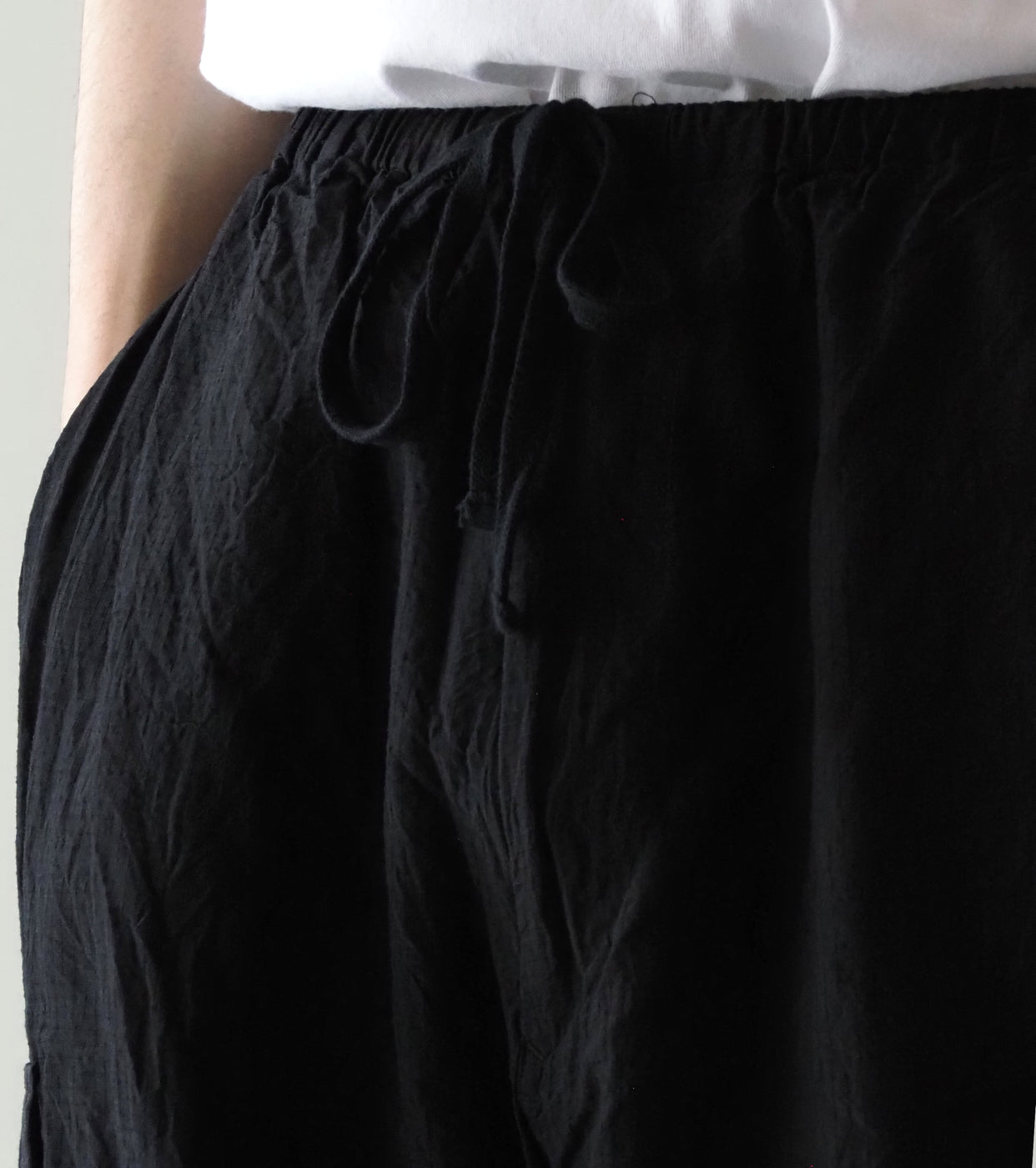 COMOLI リップ ストップ コンバーティブル  6P パンツ , Black