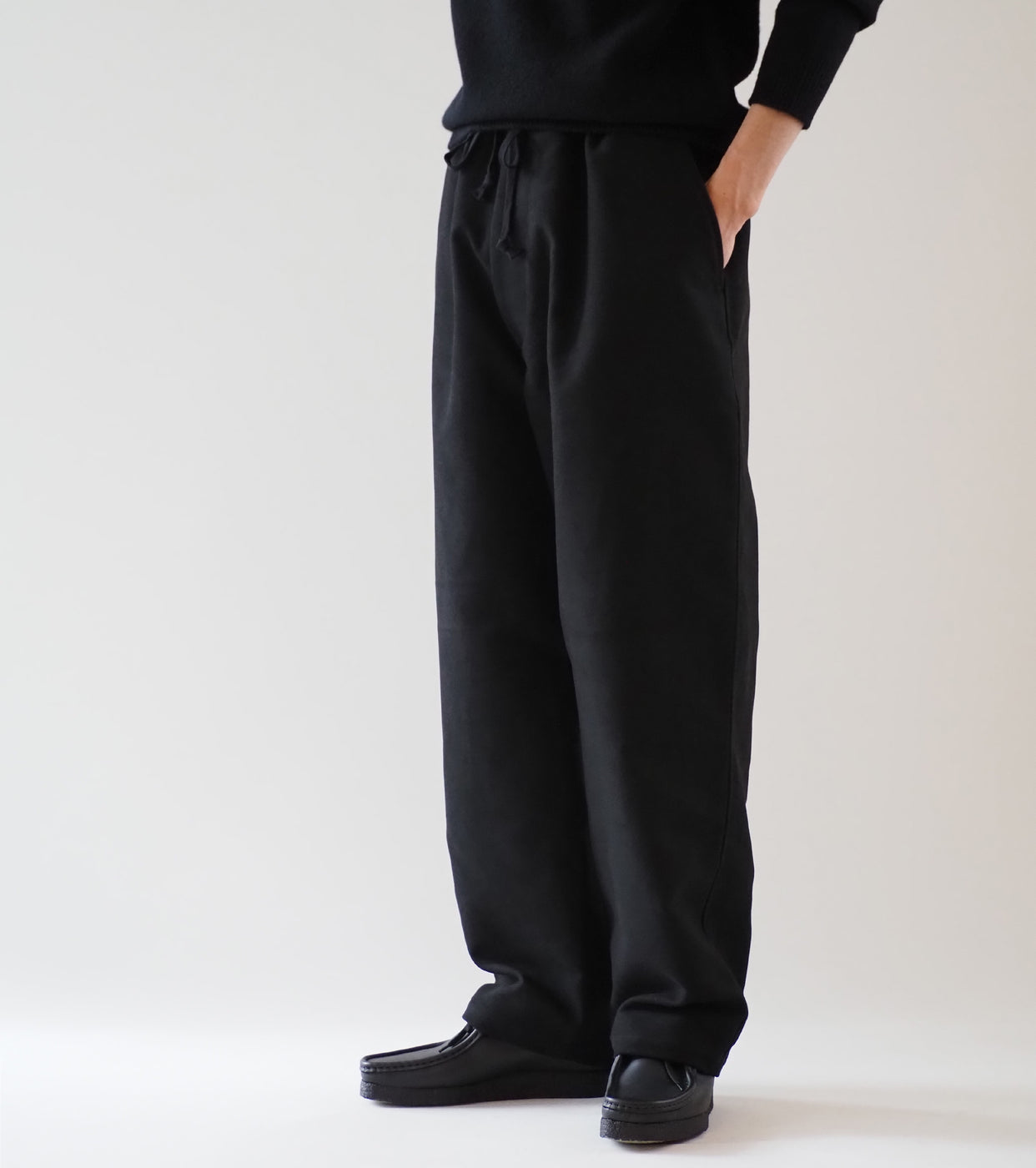 COMOLI Moleskin  Drawstring Pants, Black