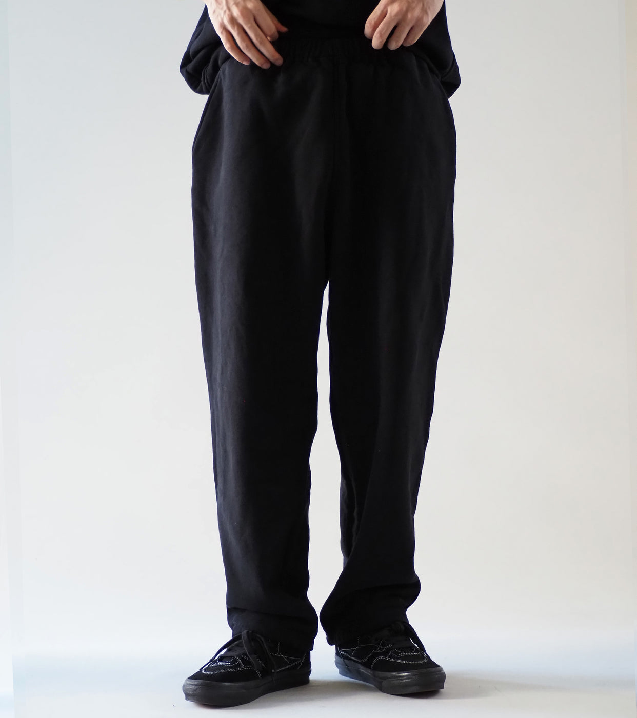 COMOLI コットン 裏毛 パンツ, Black