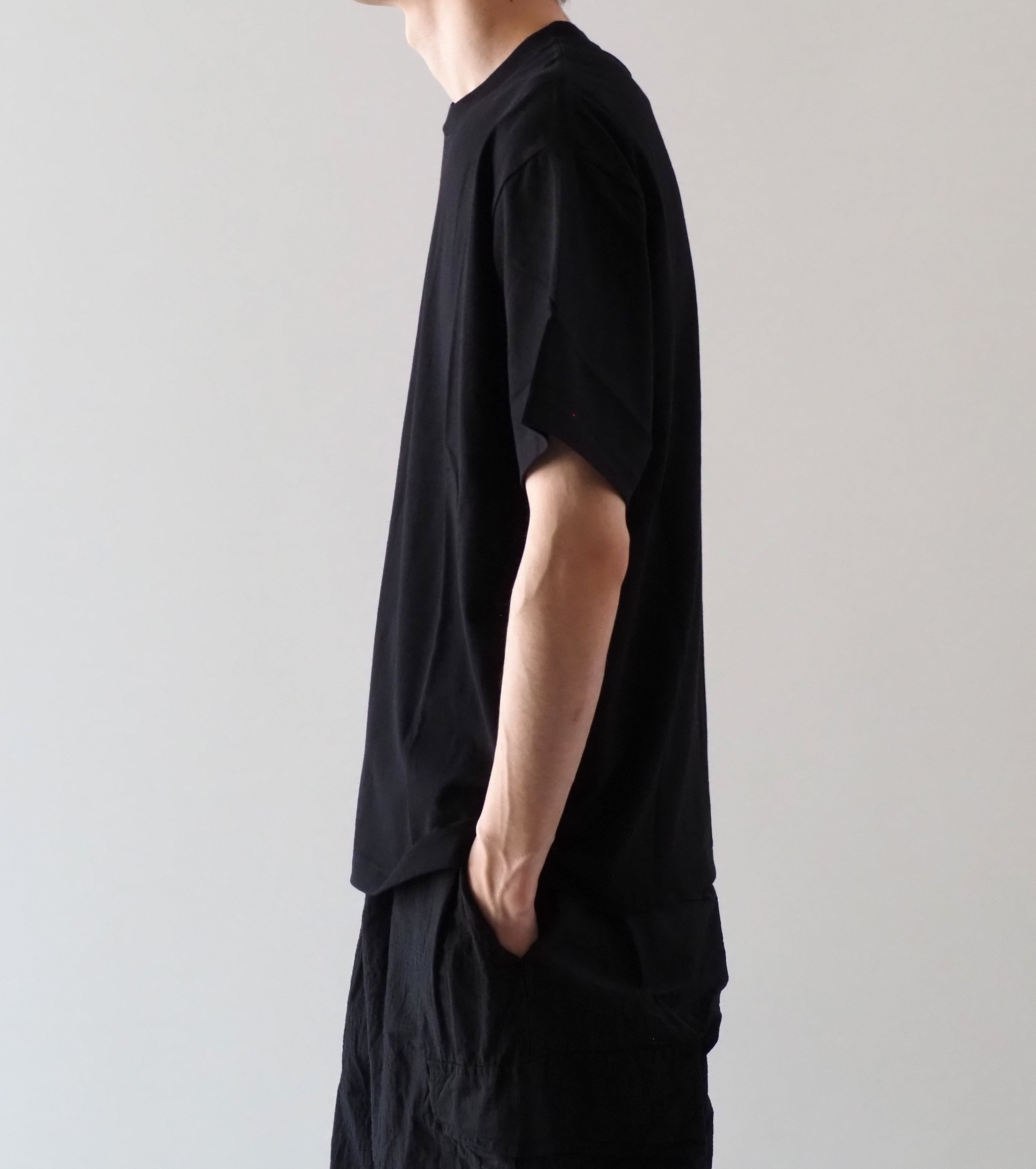 COMOLI コットン ジャージ 半袖 Tシャツ , Black – Navyblue