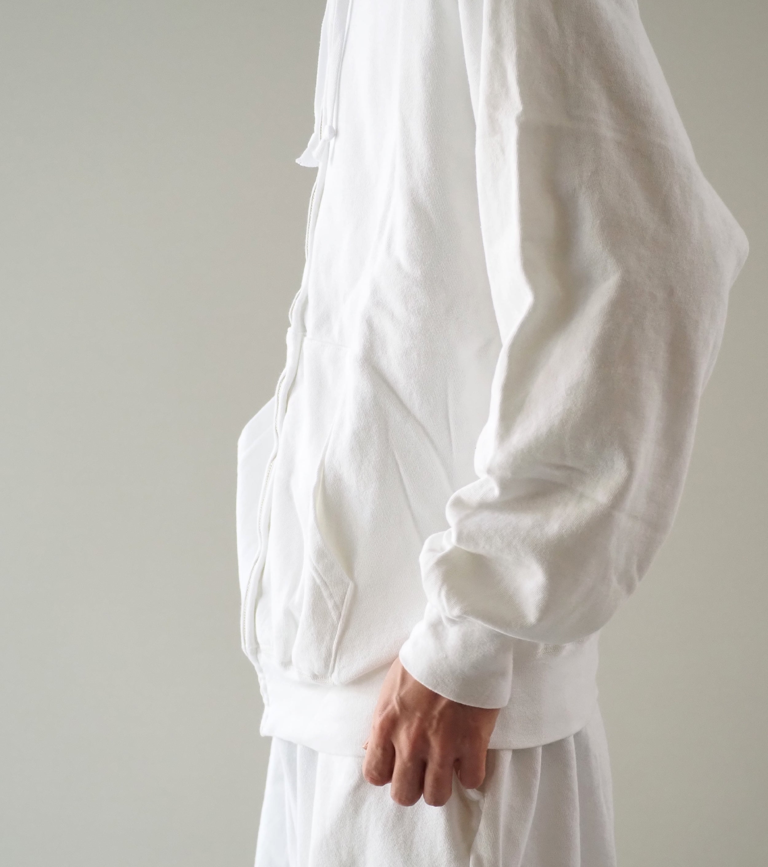 COMOLI LW Cotton Loopback Zip Hoodie, White