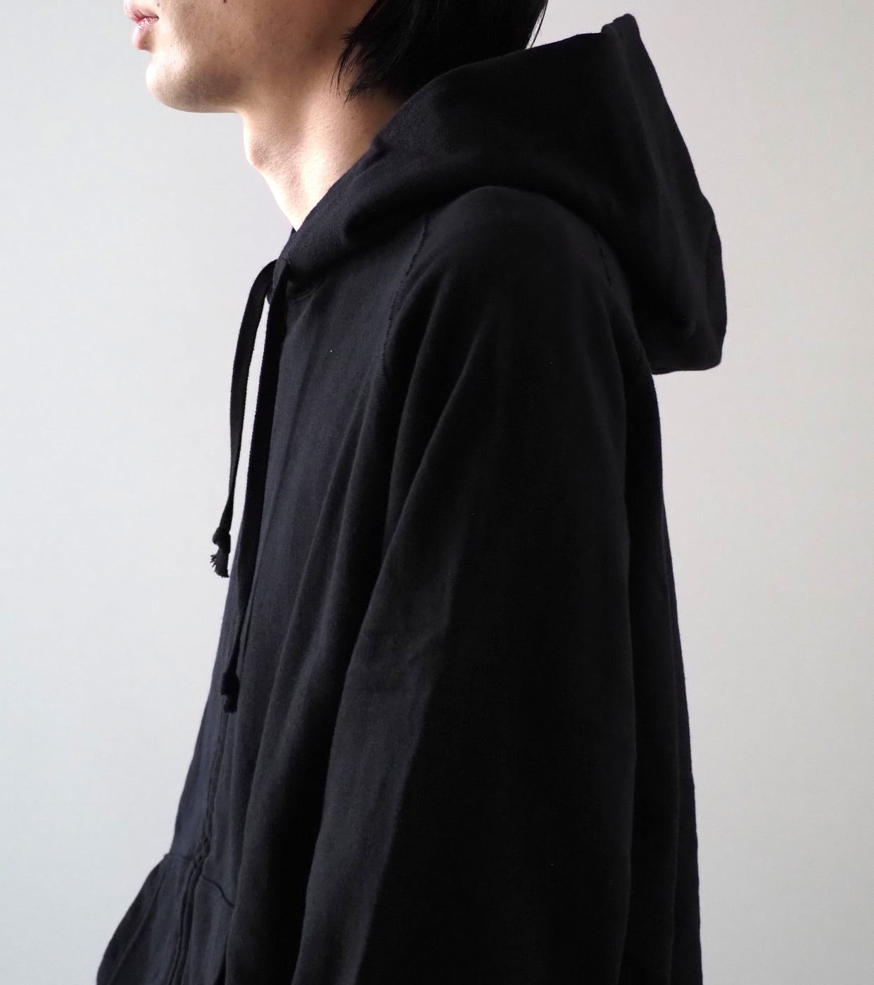 COMOLI LW Cotton Loopback Zip Hoodie, Black